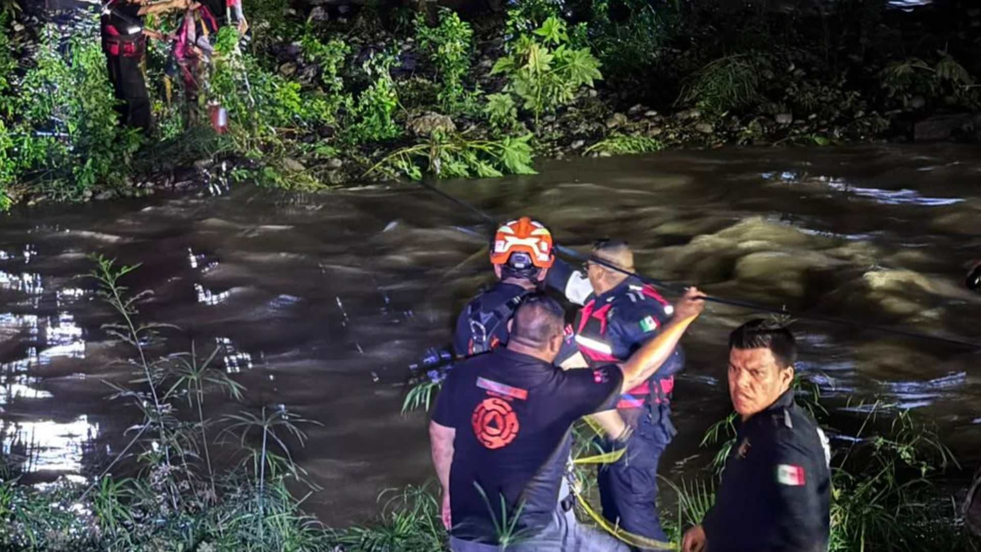 Elementos de Protección Civil