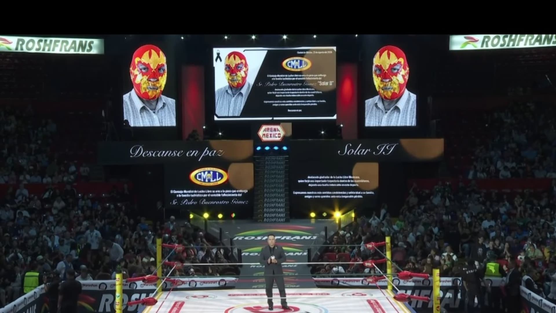 En la Arena México el público despidió de manera muy emotiva al enmascarado Sola II.