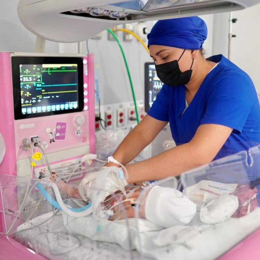 Personal de salud a cargo del área de cuidados neonatales del IMSS