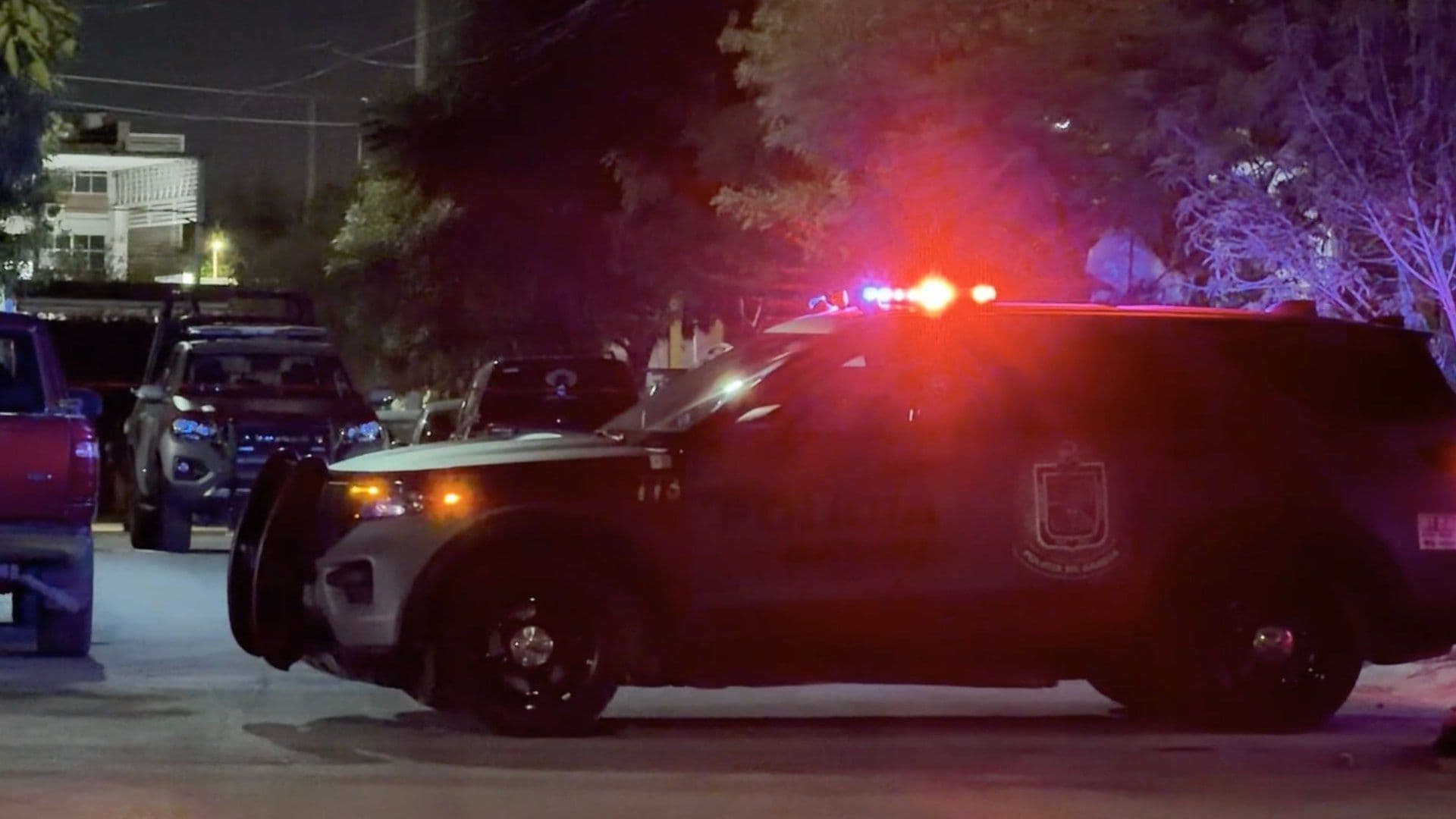 Policía de García acordona zona por hallazgo de hombre muerto