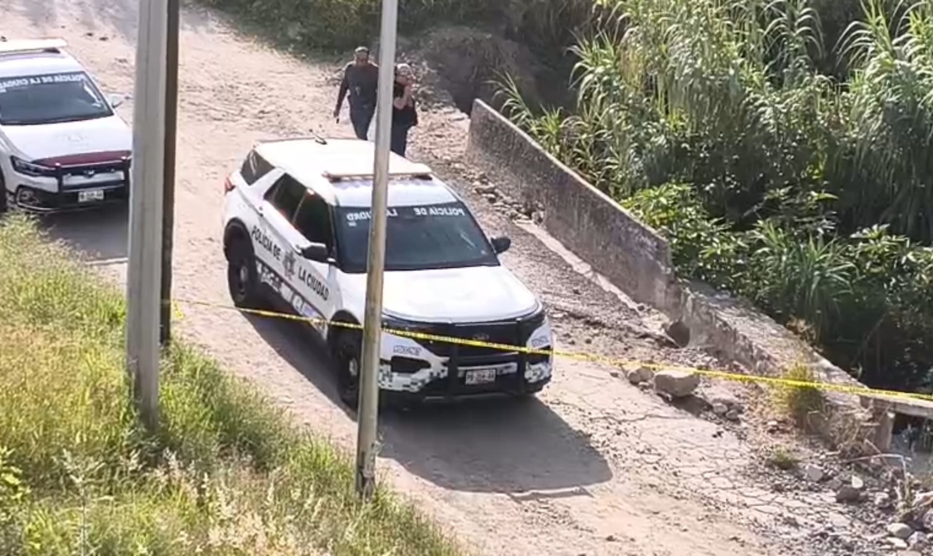 El cuerpo localizado presentaba huellas de violencia.