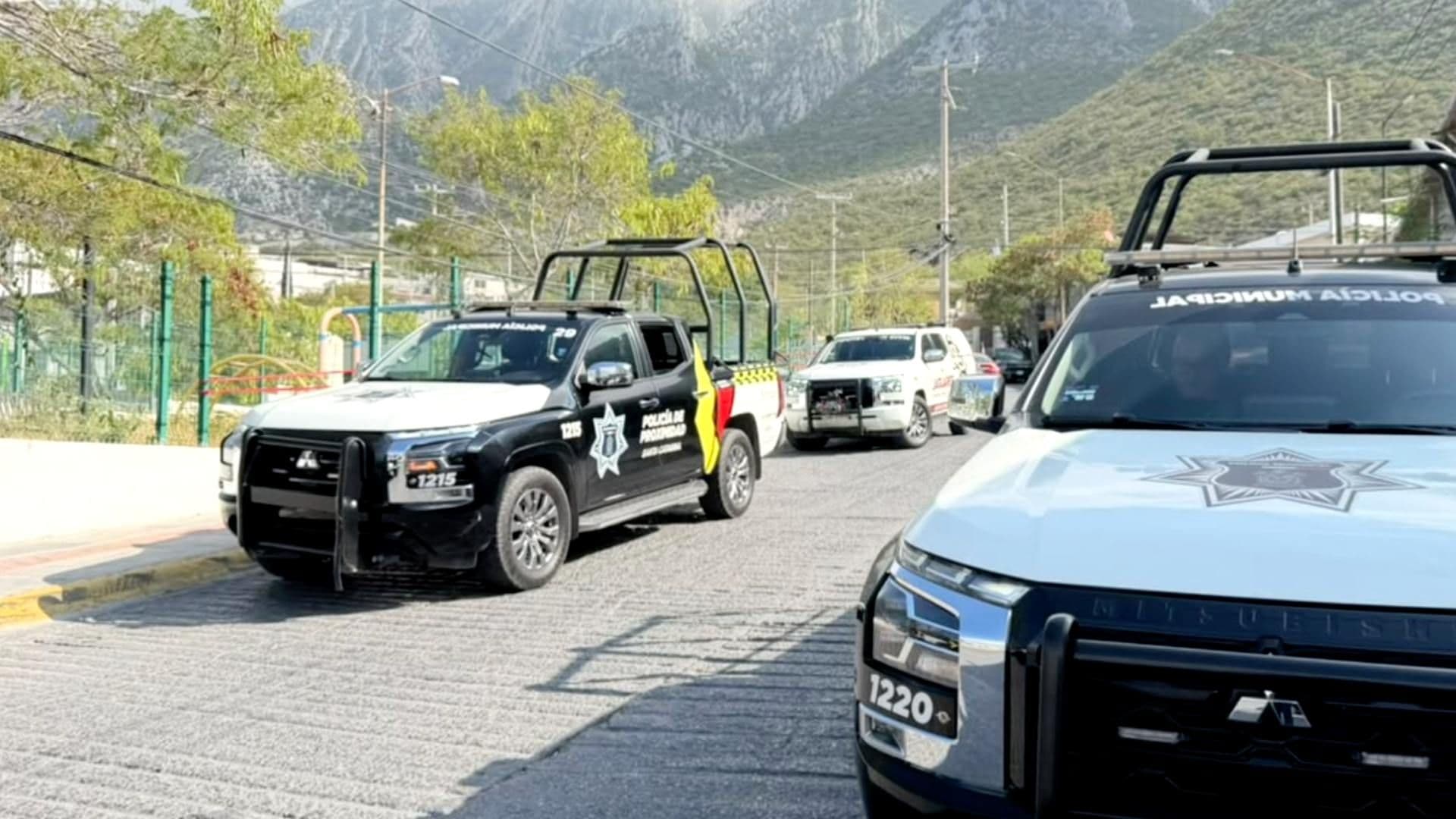 Policía de Santa Catarina investiga hallazgo de hombre muerto en parque