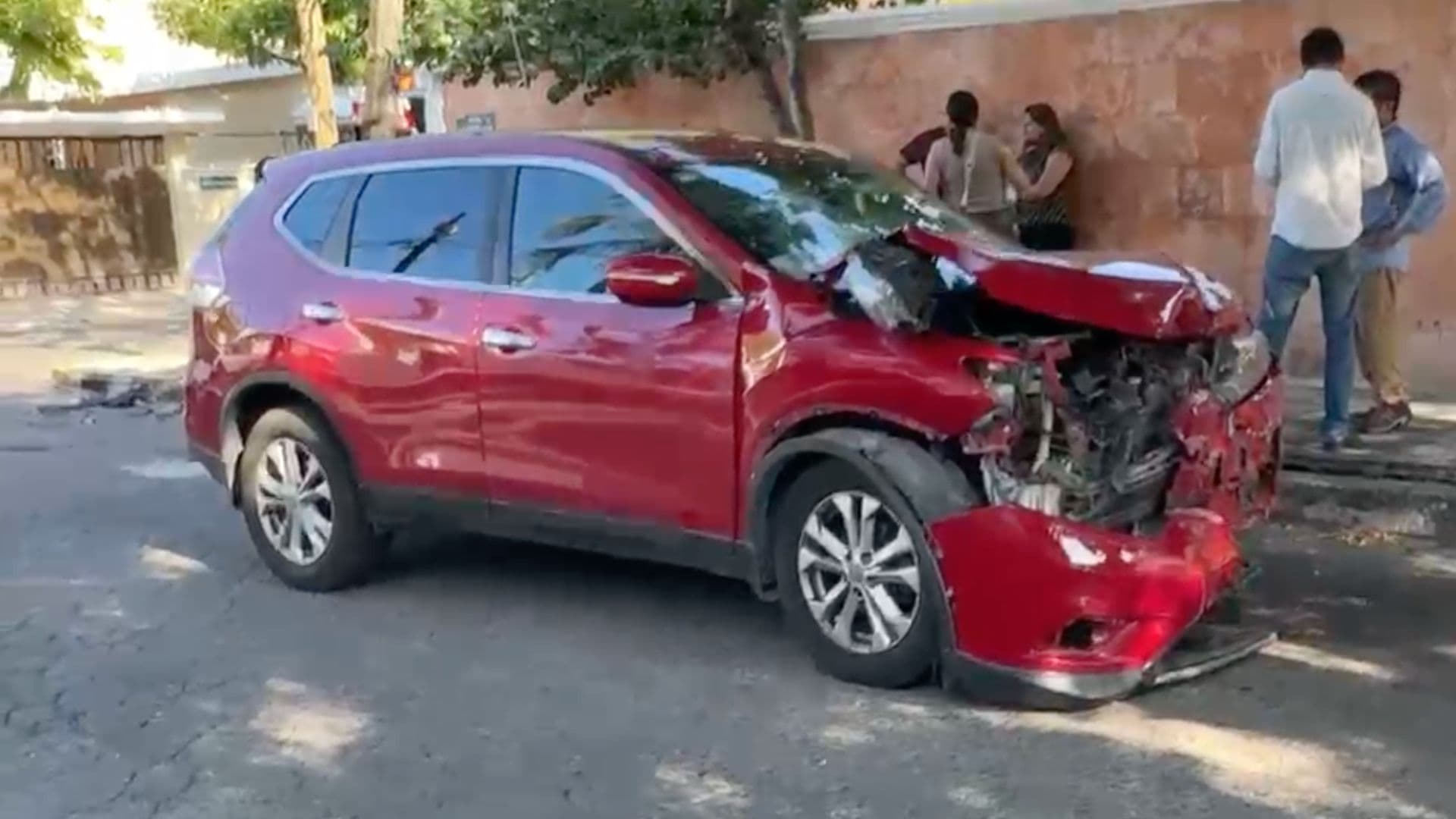 Mujer Resulta Lesionada tras Choque en Fraccionamiento de Veracruz