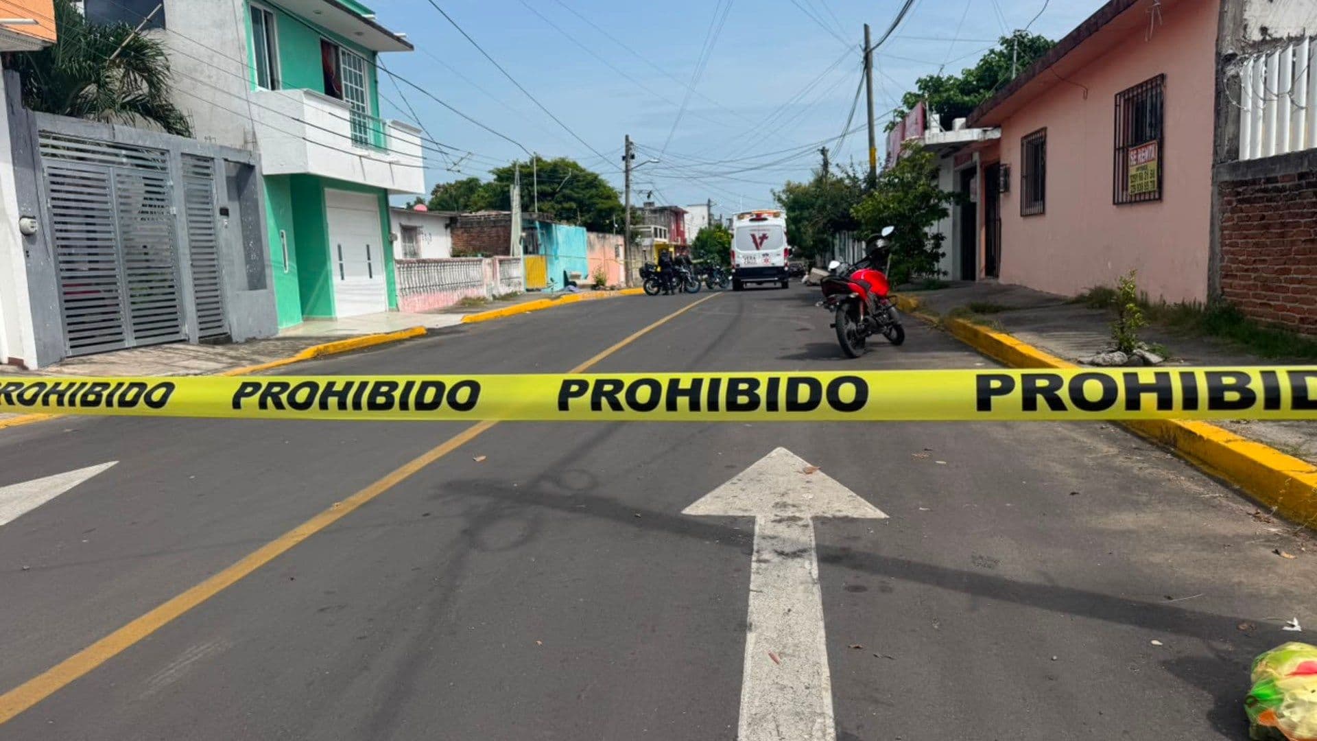 Mujer muerta en colonia Playa Linda