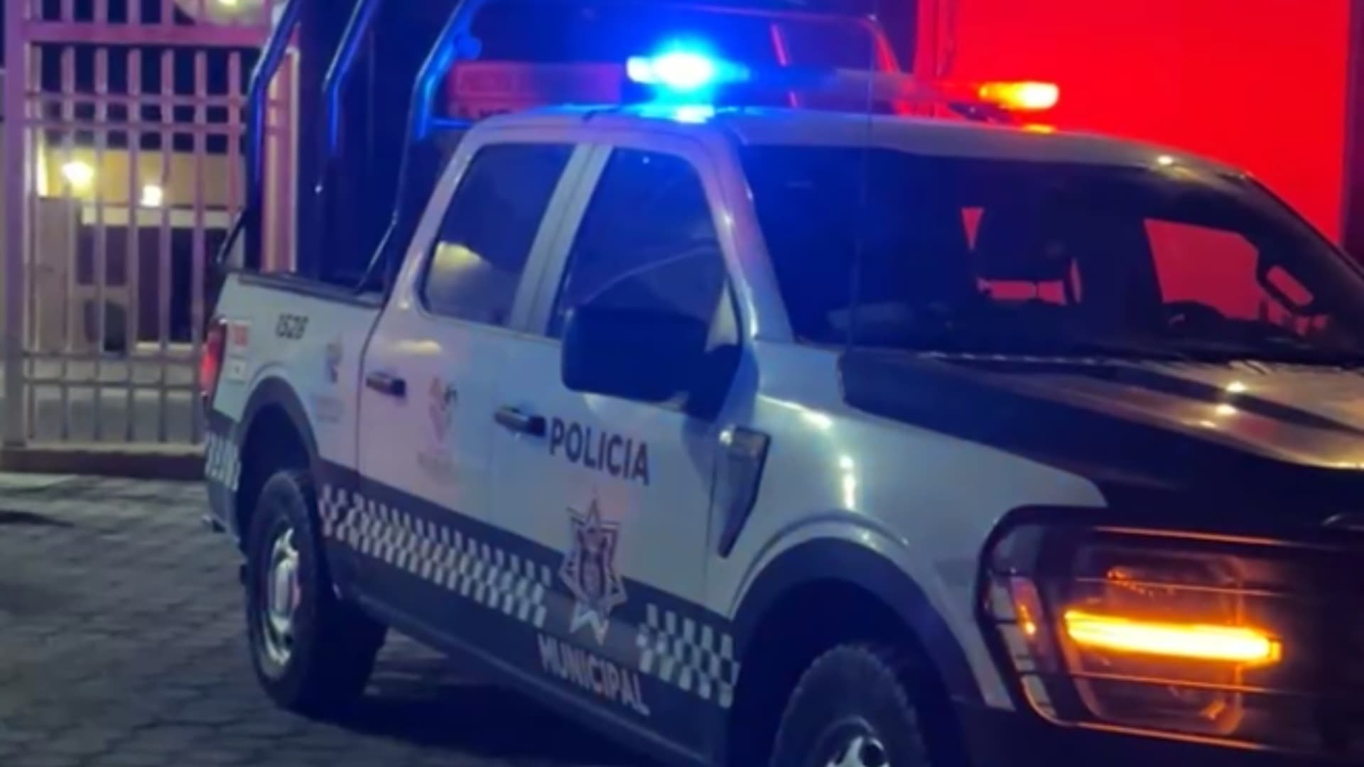 Rescatan a Mujer Tras Gritos de Auxilio al Interior de un Motel en Tlaxcala