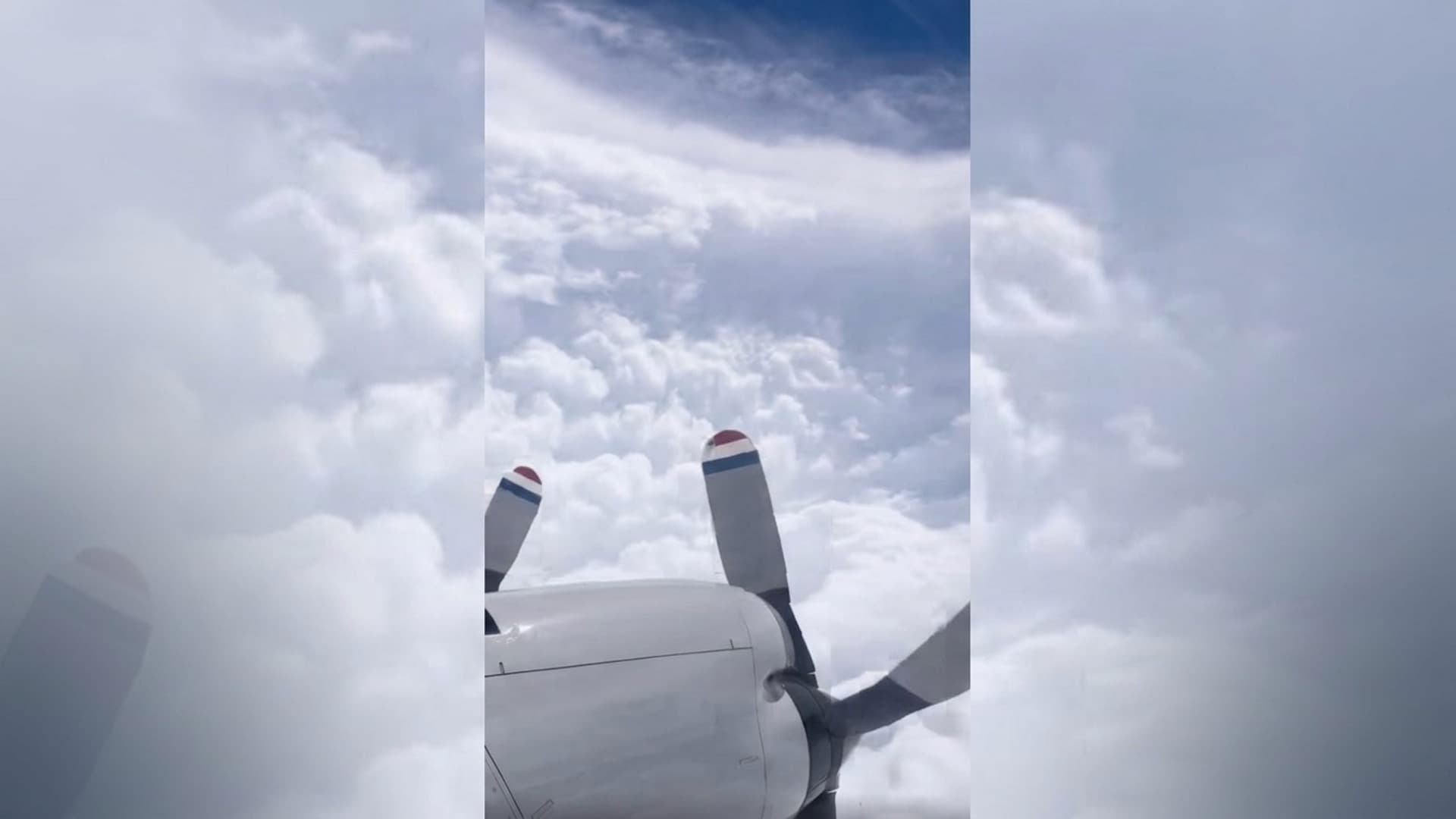 Avión de la NOAA en el huracán Polo