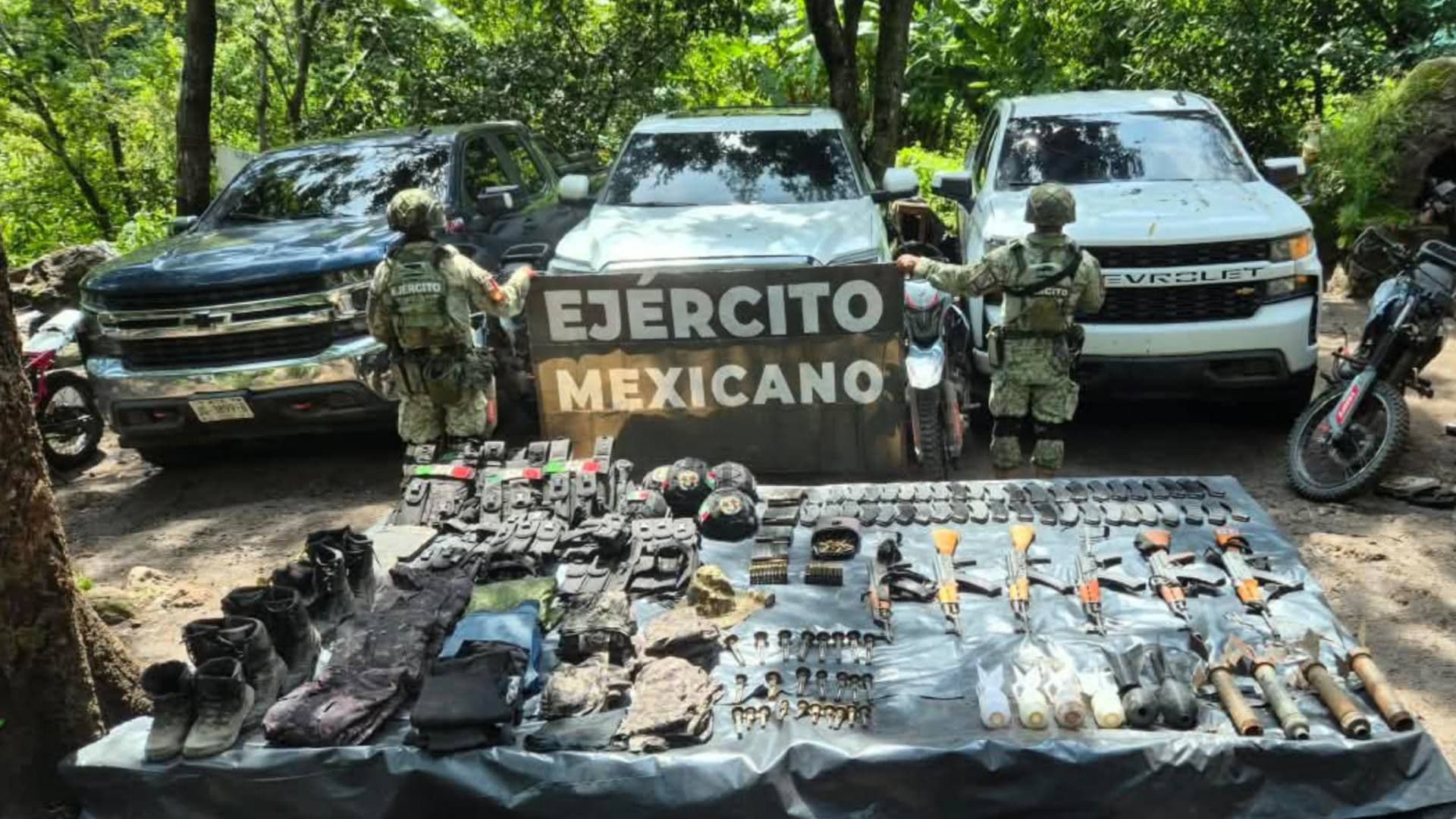 Localizan campamento utilizado por una célula delictiva en Jalisco.