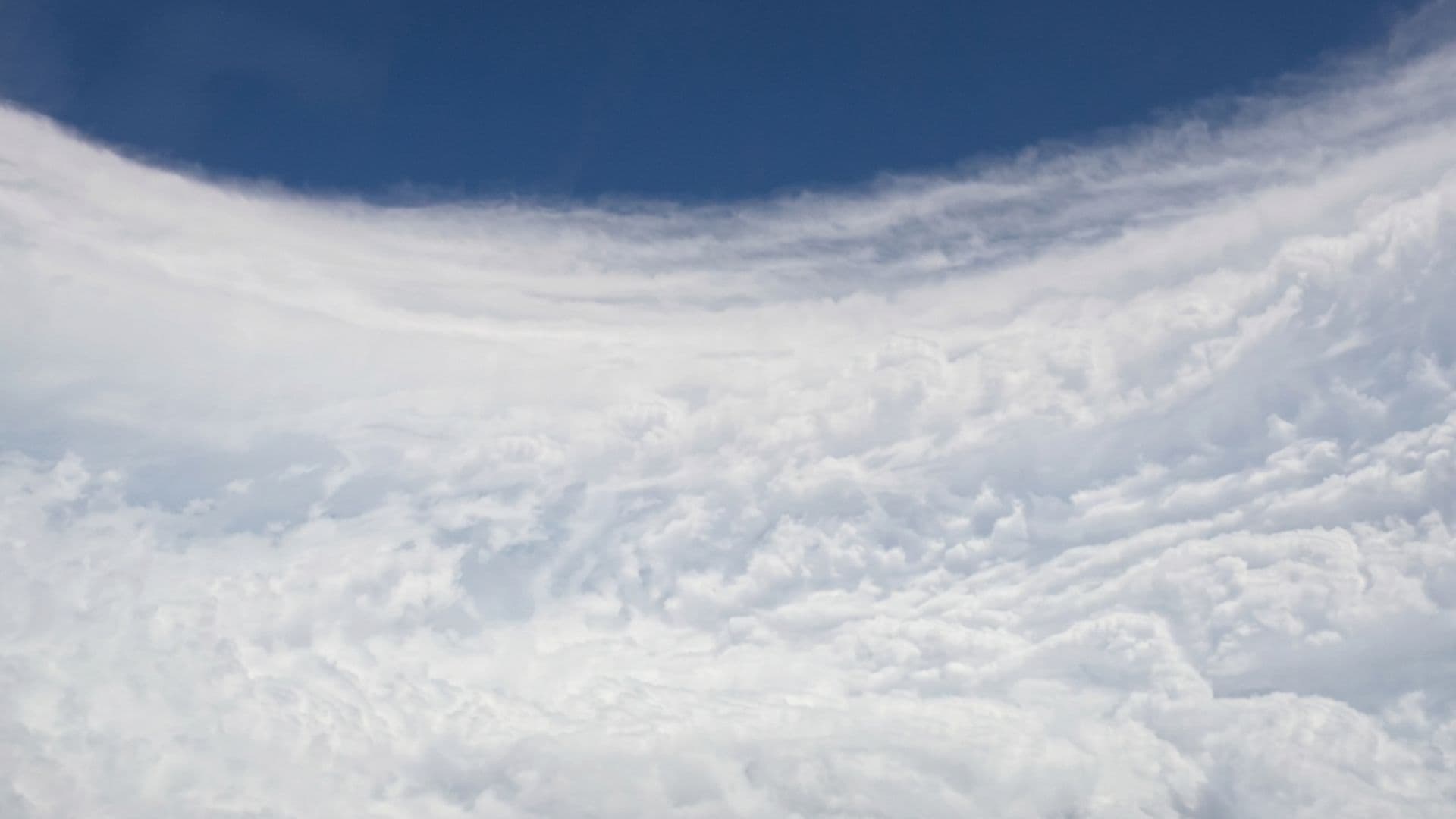 Ojo del huracán Polo Foto: NOAA