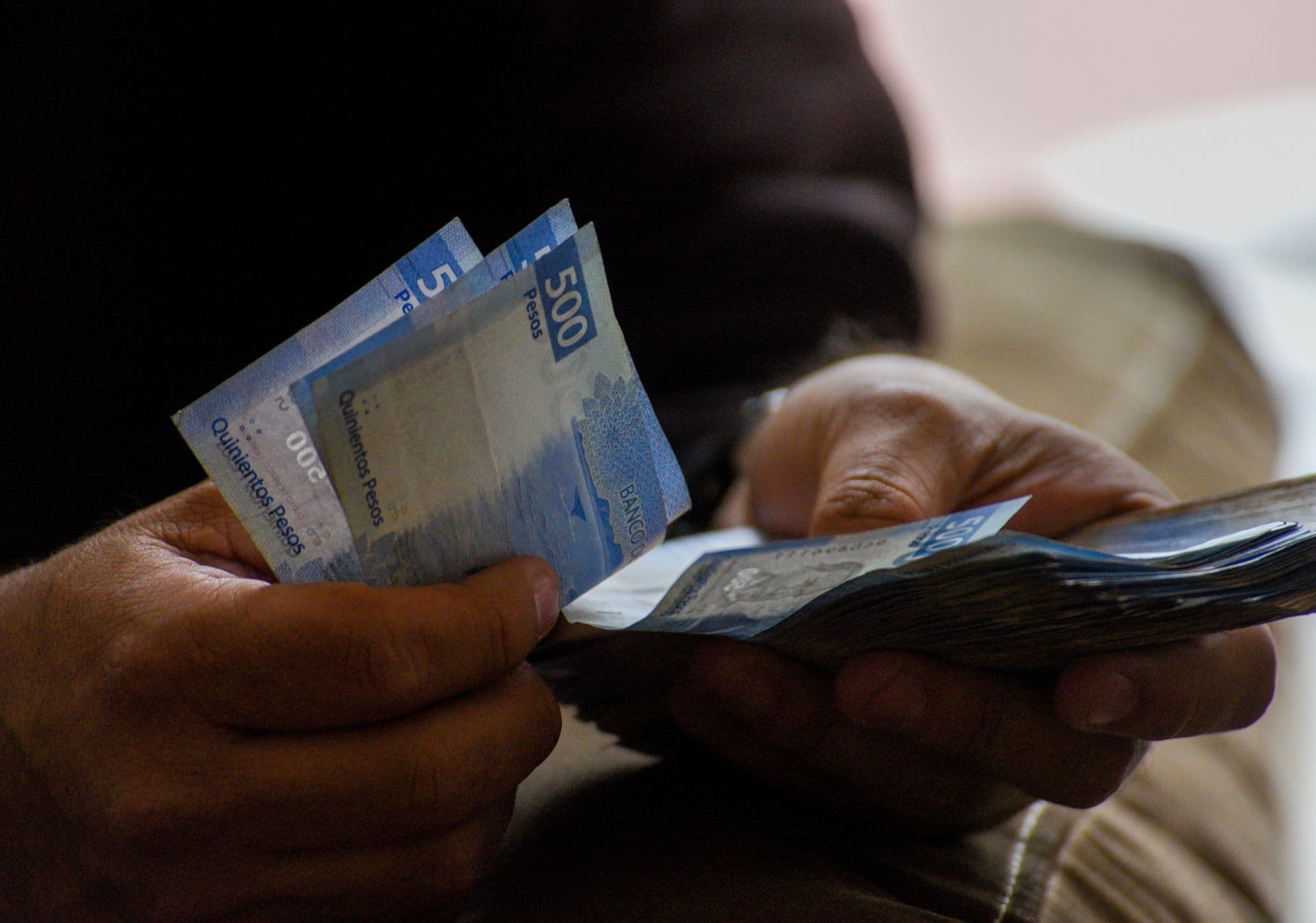 Dinero mexicano de pago de Pensión