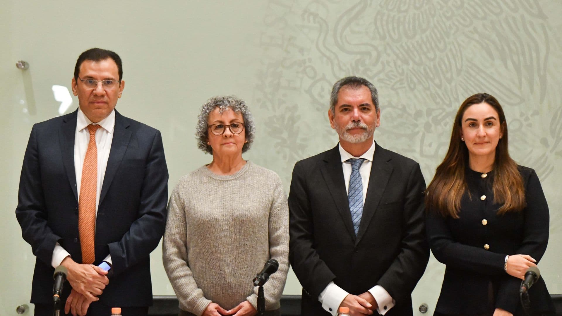Édgar Amador Zamora, secretario de Hacienda, encabeza conferencia por el paquete Económico 2027
