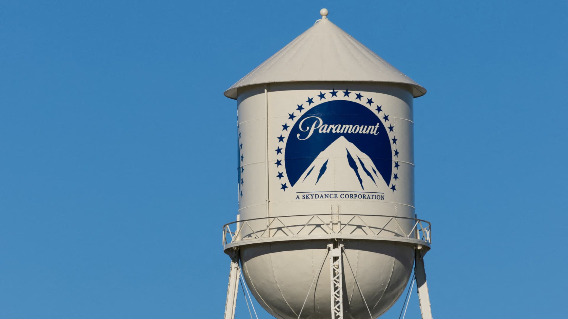 Logo de la empresa Paramount