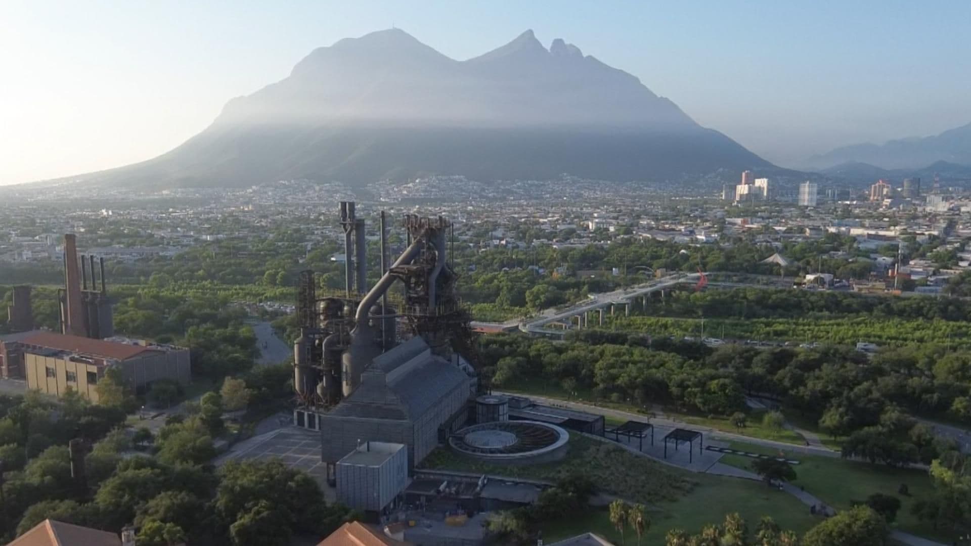 Parque Fundidora cierra temporalmente por fallas en el servicio eléctrico