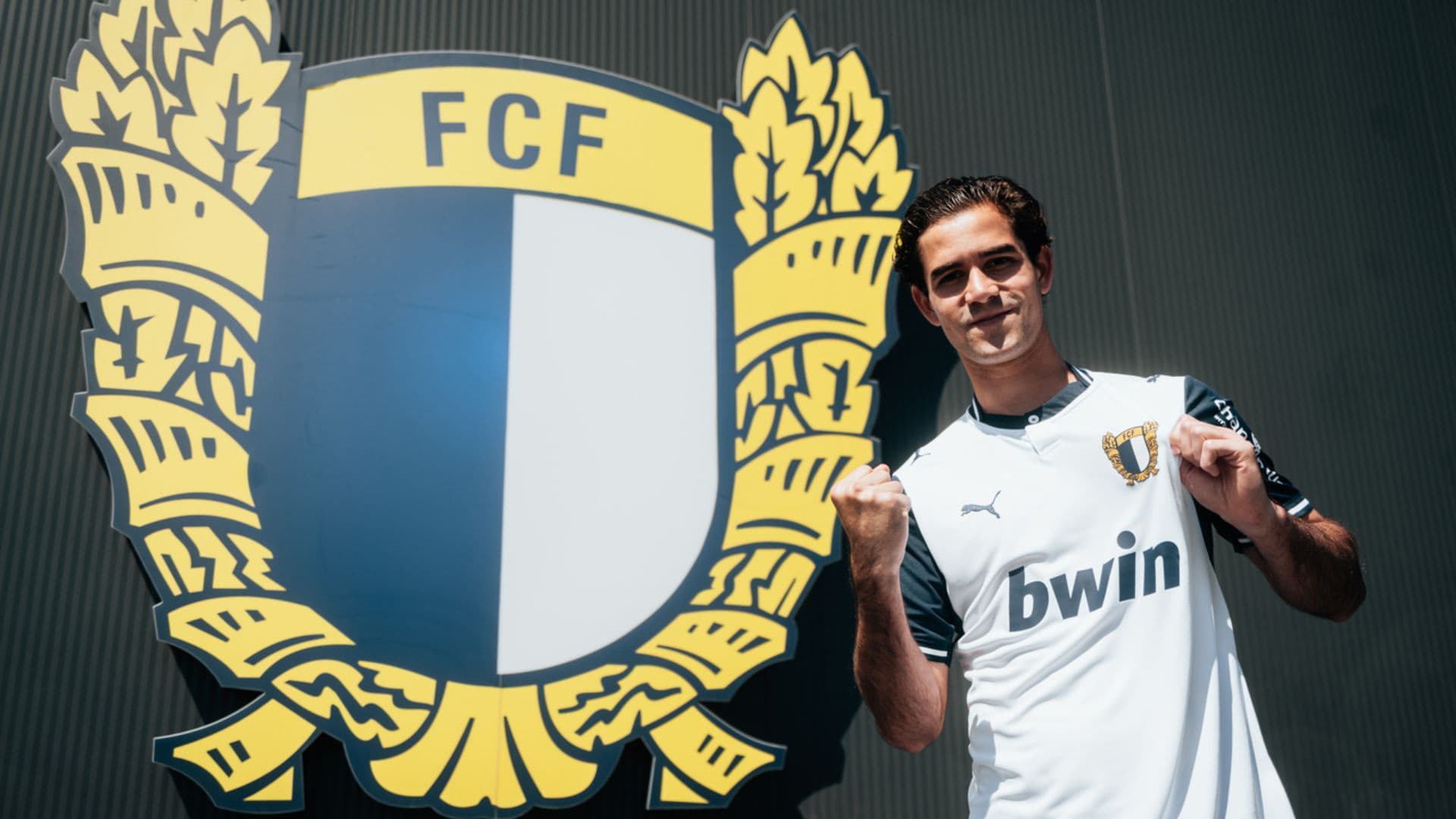 Patricio 'Pato' Salas Llega al Famalicão de Portugal al Ser Prestado por América