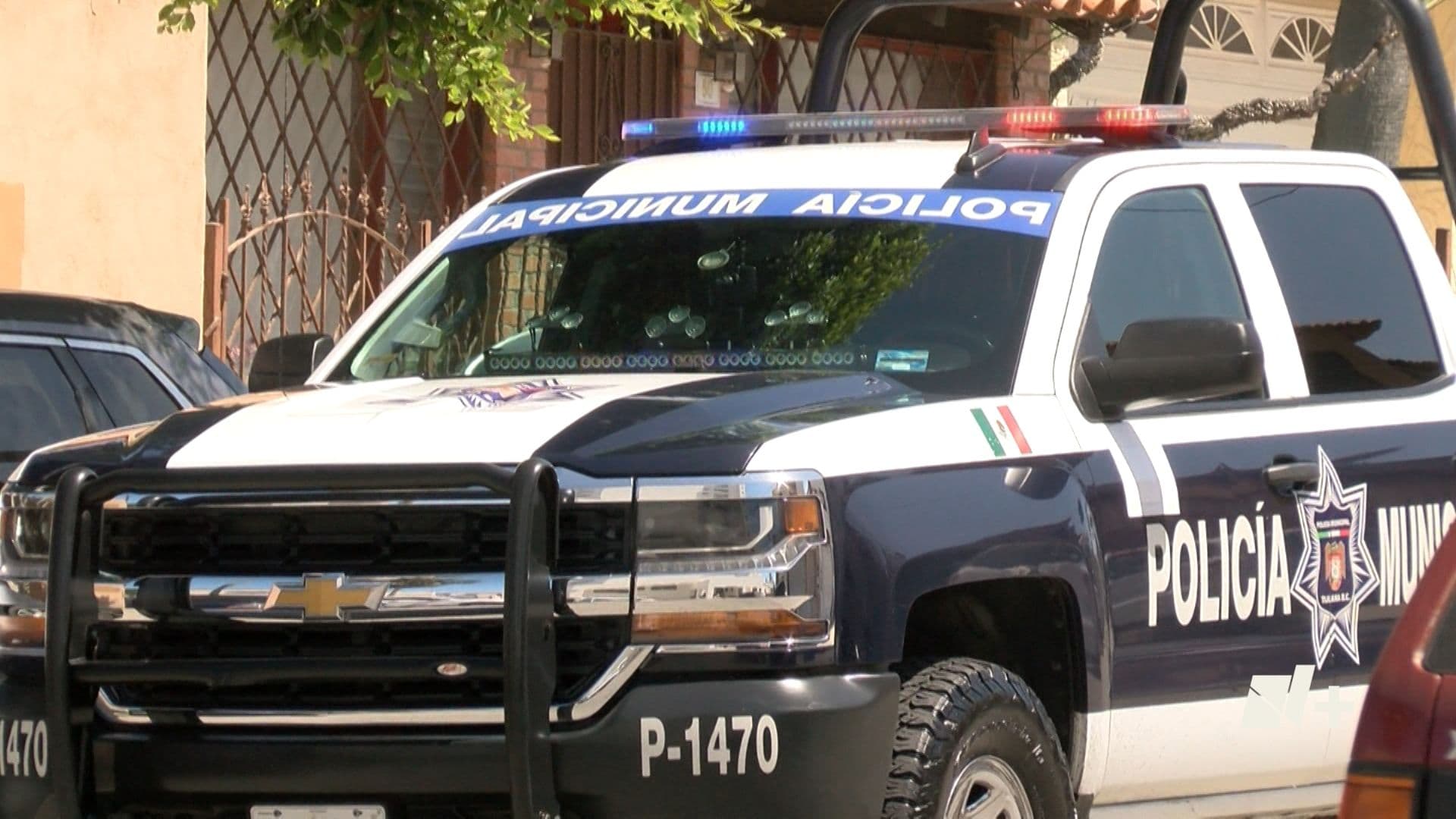 Detienen a Menor con Tres Armas en Tijuana, BC; Hallan a Otro Sin Vida