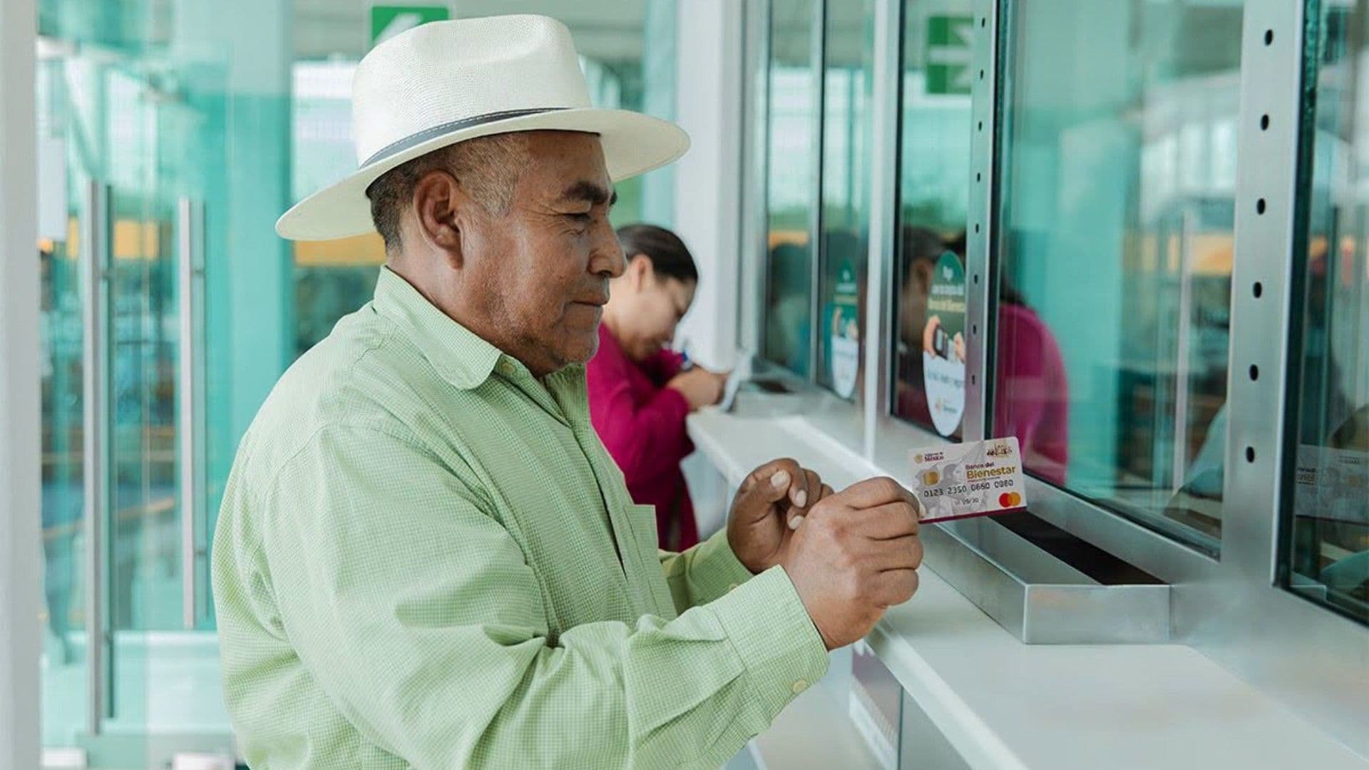 Checa Cuándo Pagará la Pensión Bienestar 12,800 Pesos