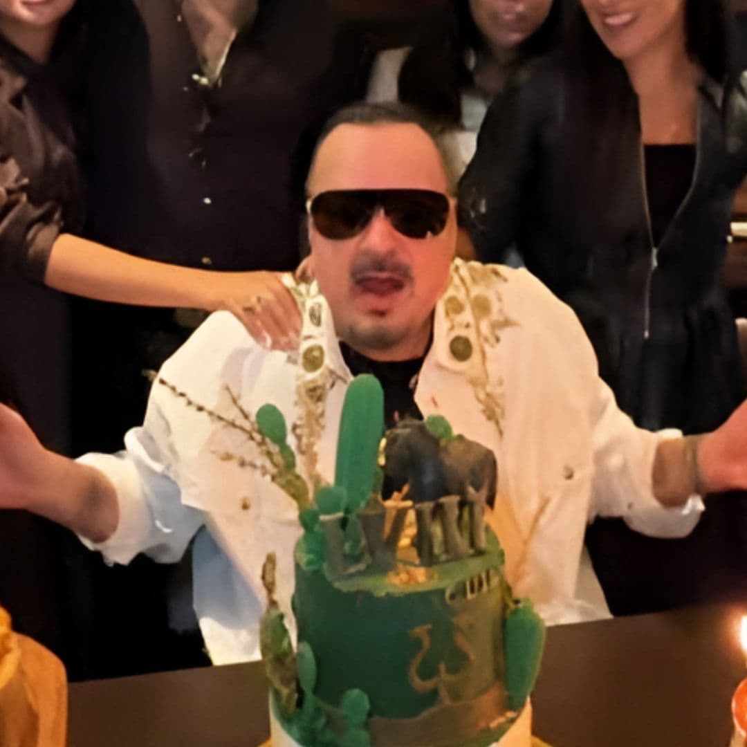 Ángela Aguilar y Nodal Celebran a Pepe Aguilar con un 'Palomazo': Así Cantaron Sus Éxitos