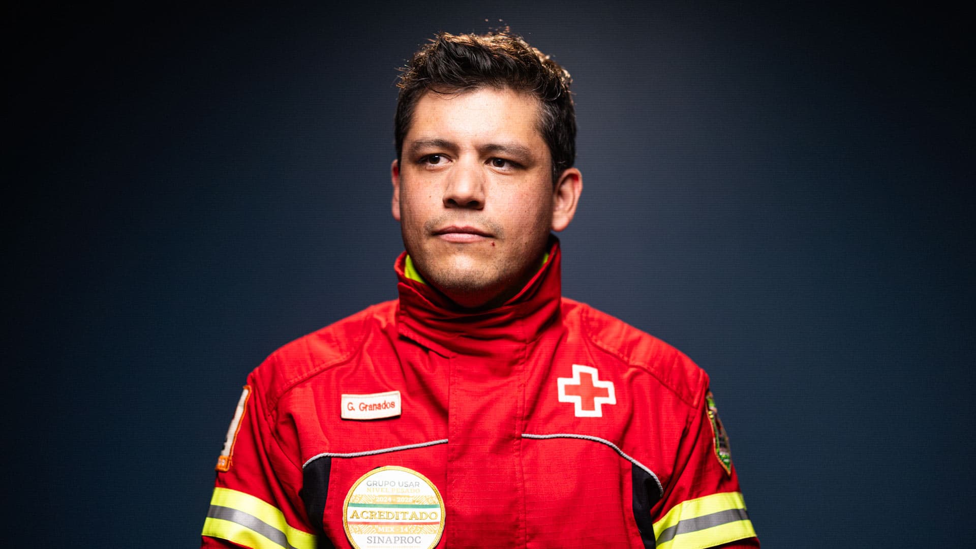 Gonzalo Granados. Perros rescatistas de la Cruz Roja