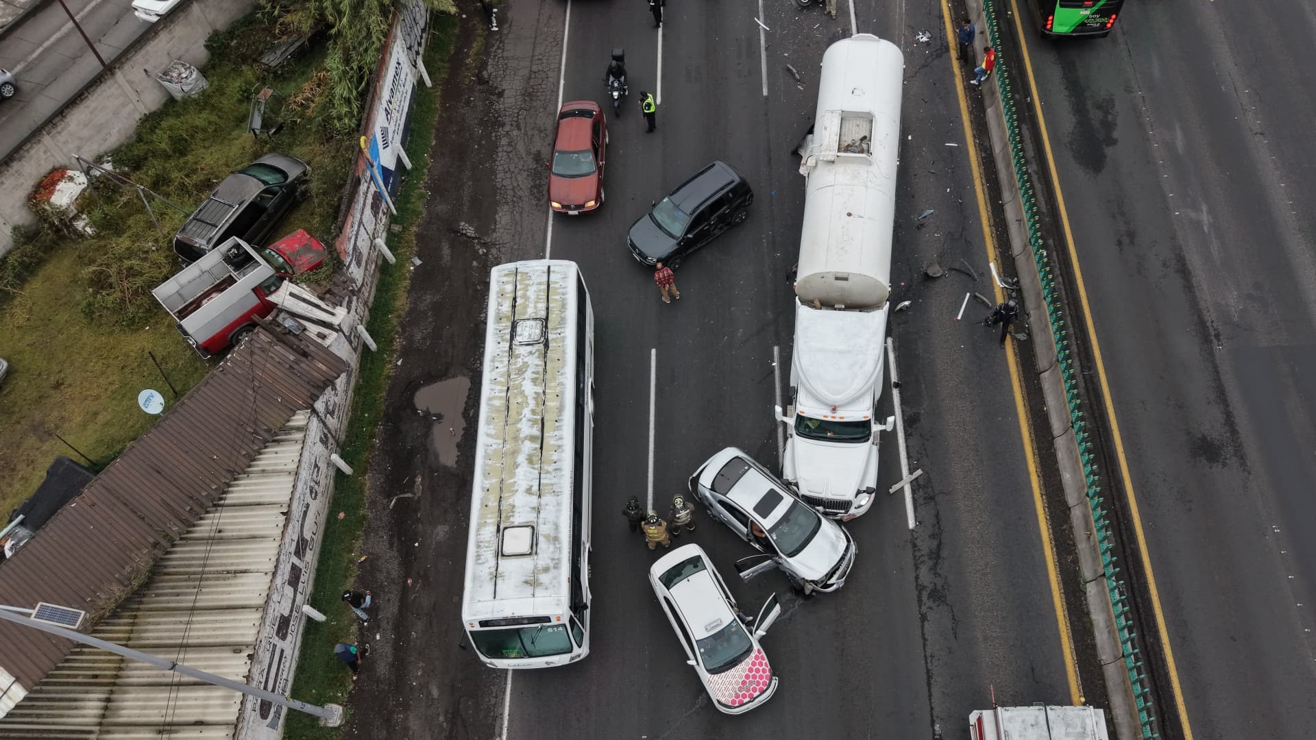 Accidente en la autopista México-Pachuca el 1 de octubre 2026. Foto: N+