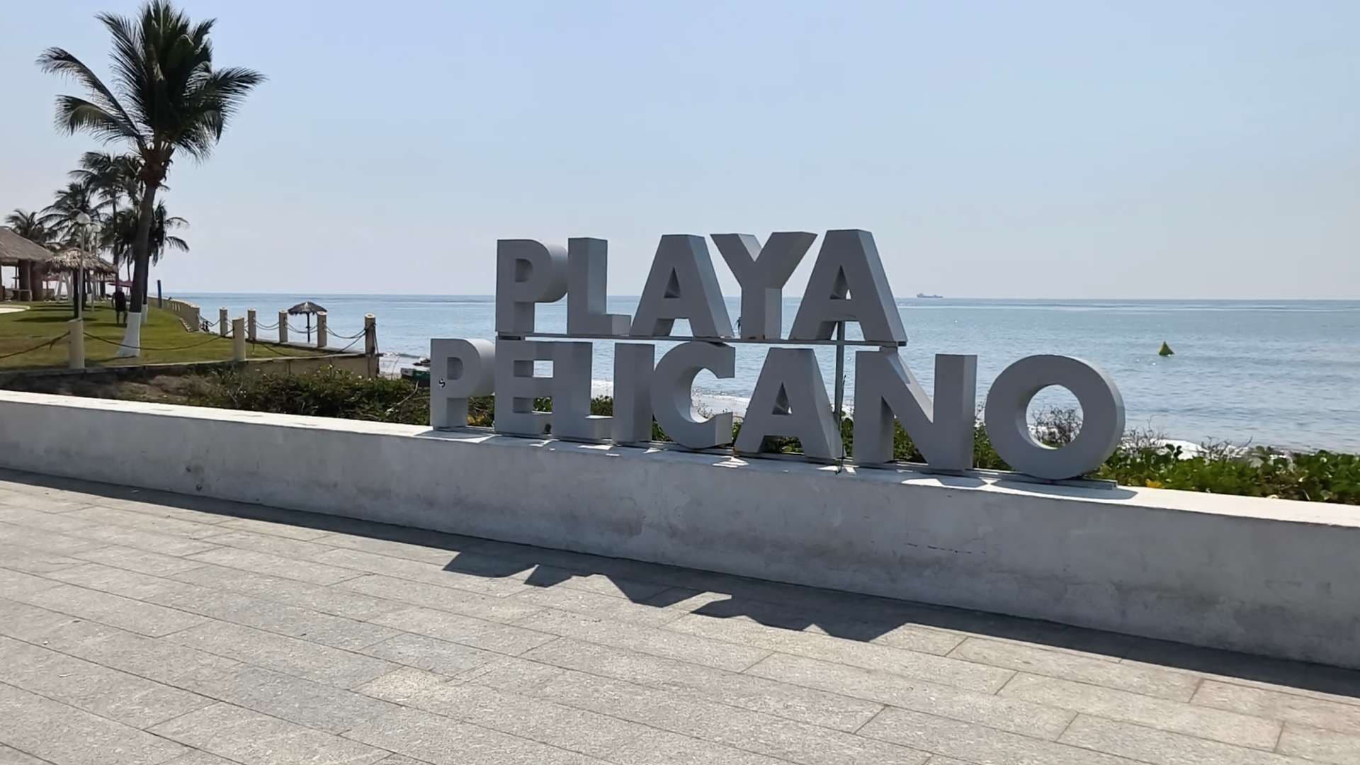 Denuncian Presunta Reducción en la Zona de Playa Pelícano de Boca del Río Veracruz