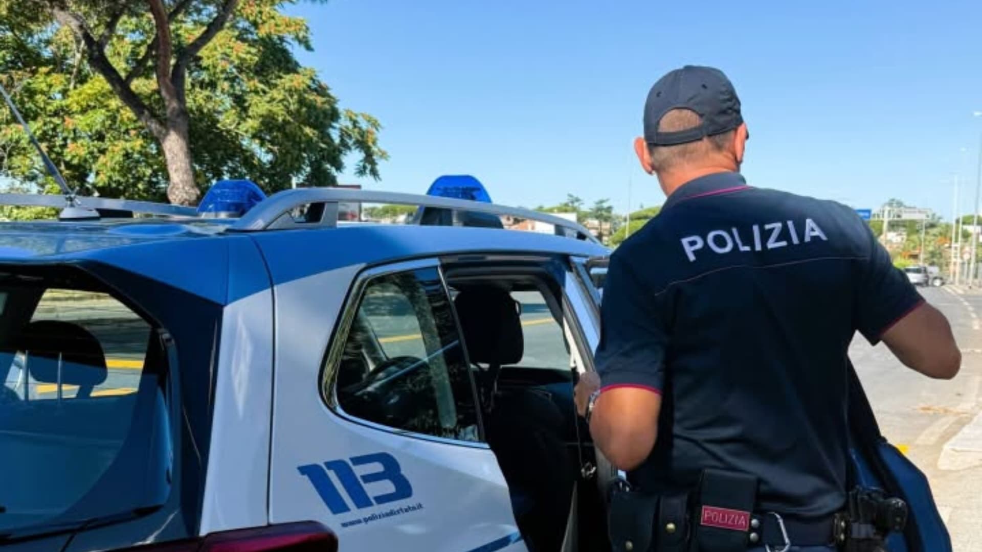 La Policía italiana aseguró material para fabricar armas y decomisó drogas y dinero en efectivo