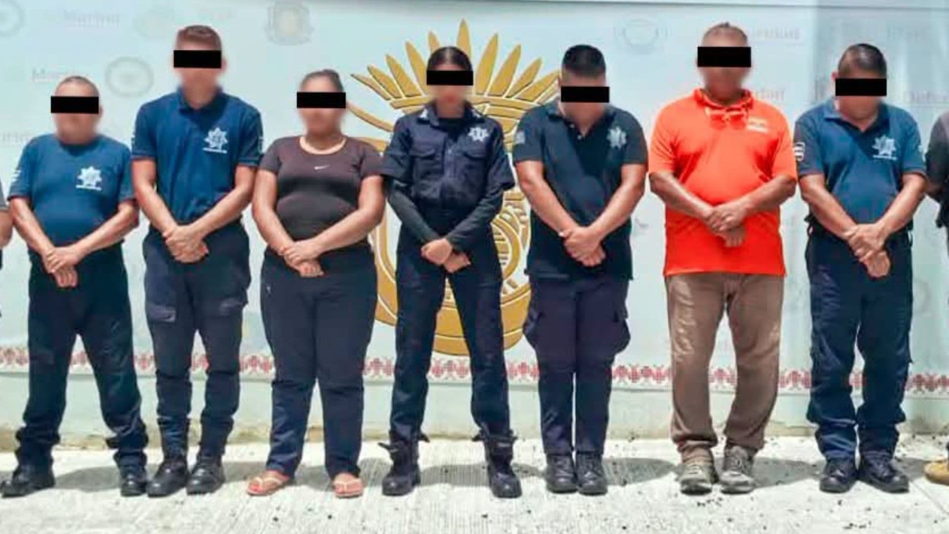 Los oficiales municipales detenidos fueron presentados ante la Fiscalía de Guerrero