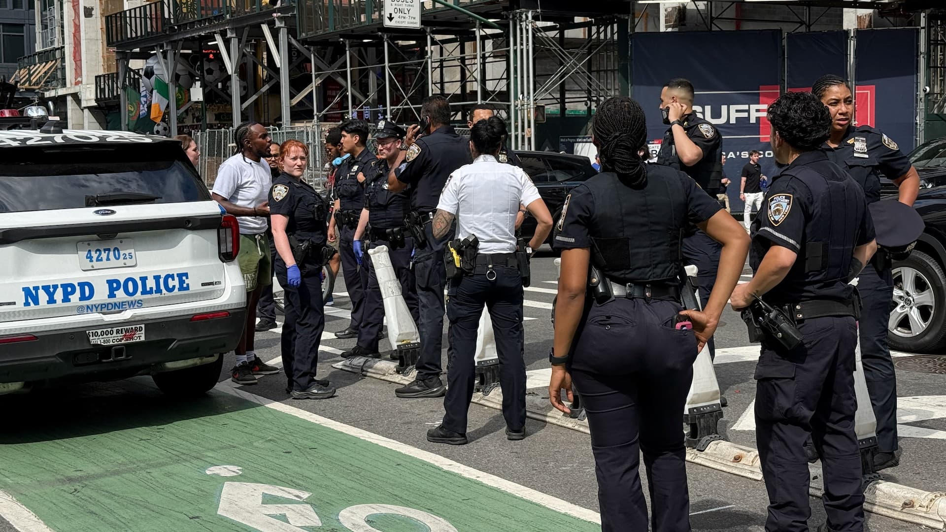 Policias en Times Square
