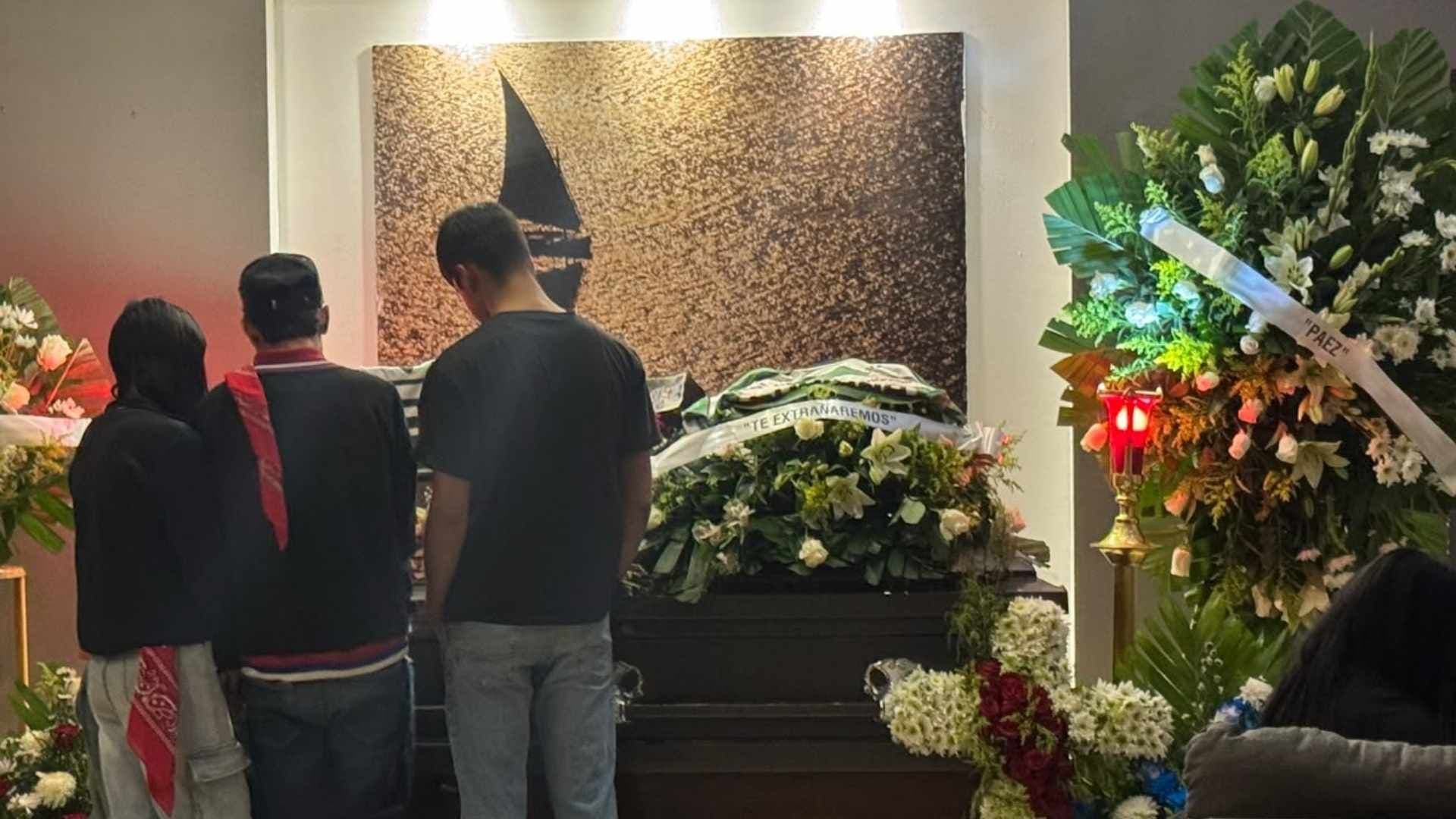 Familiares despiden a Leonardo