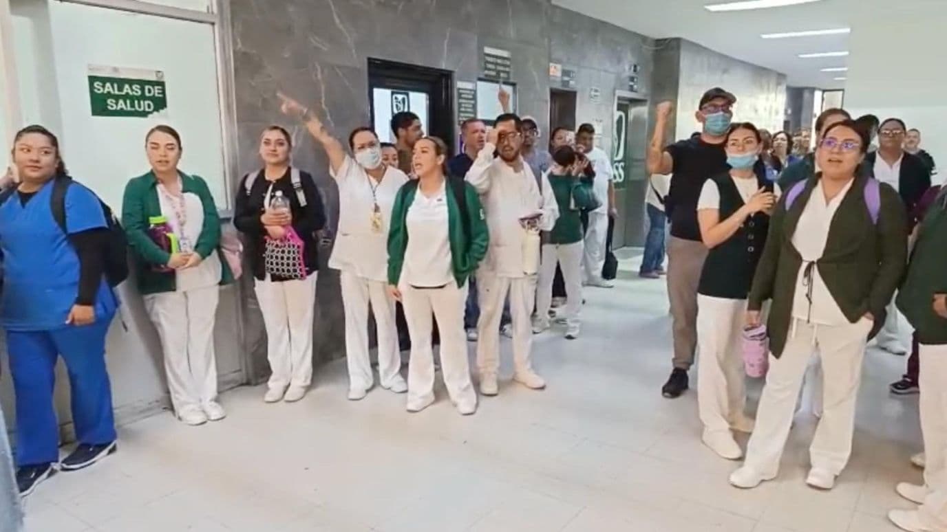 Protestan Trabajadores del IMSS en Chihuahua