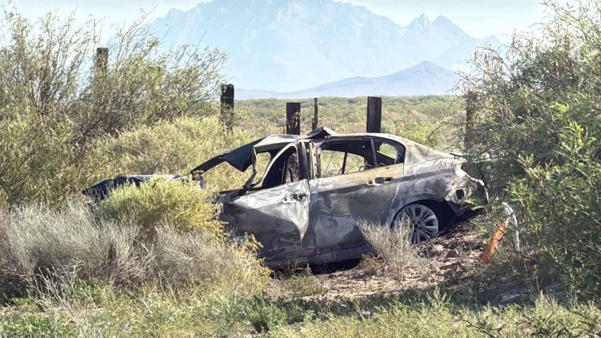 Accidente Vial Deja Auto Calcinado y una Persona Muerta