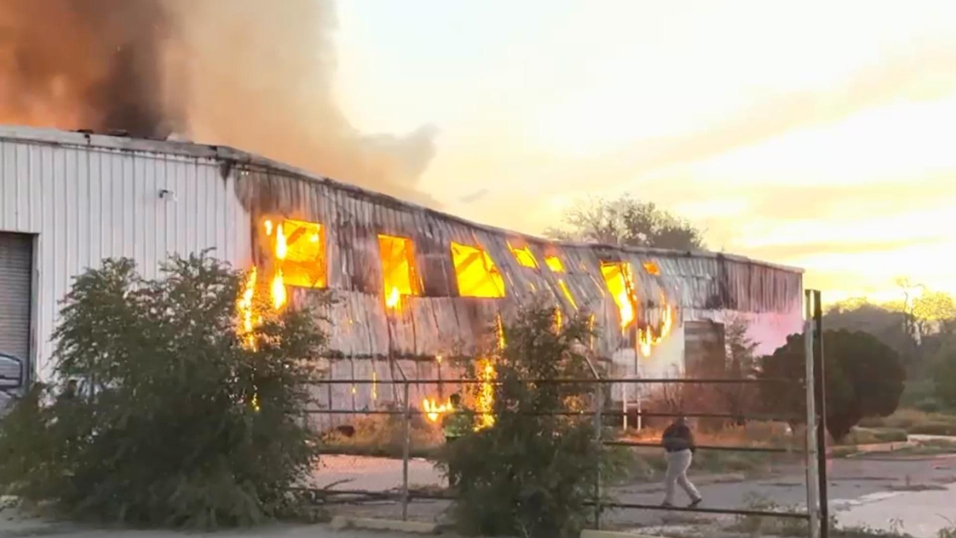 Se Incendia Bodega en Ciudad Juárez
