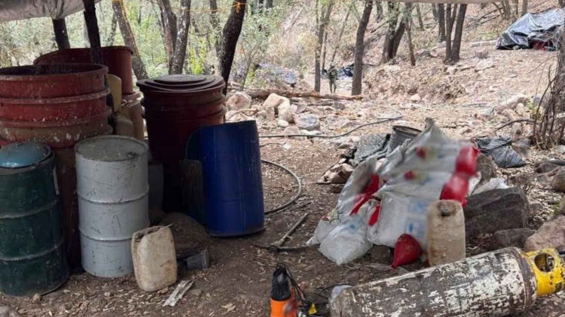 Autoridades Inhabilitan Narcolaboratorio Clandestino en Chihuahua