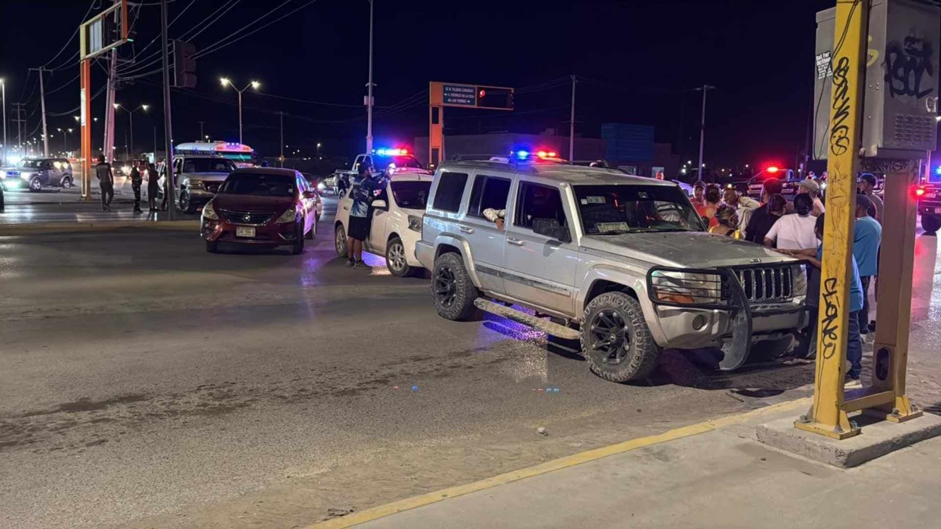 Bloquean Talamás Camandari por falta de electricidad