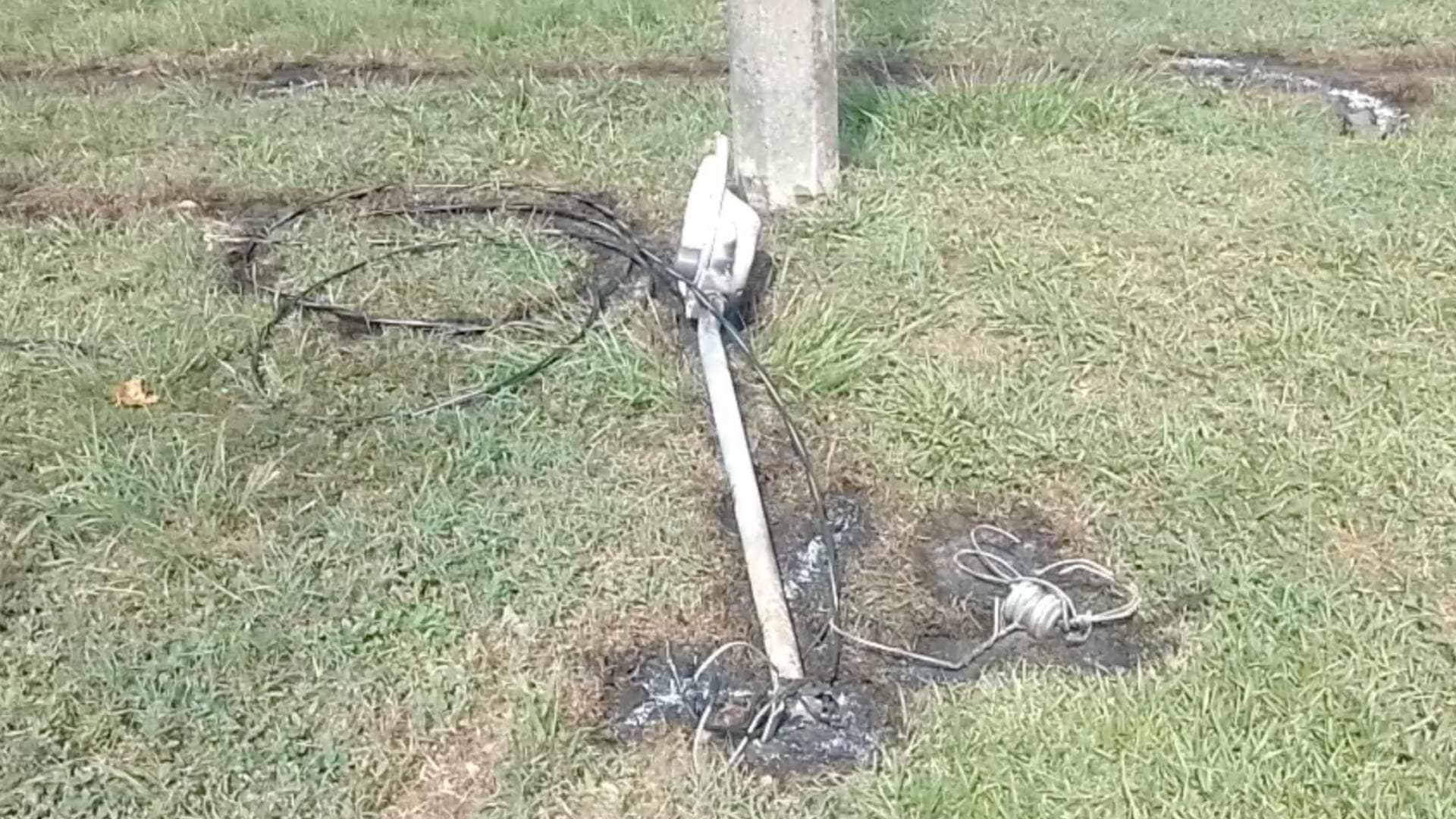 Se incendia poste por un rayo en Minatitlán