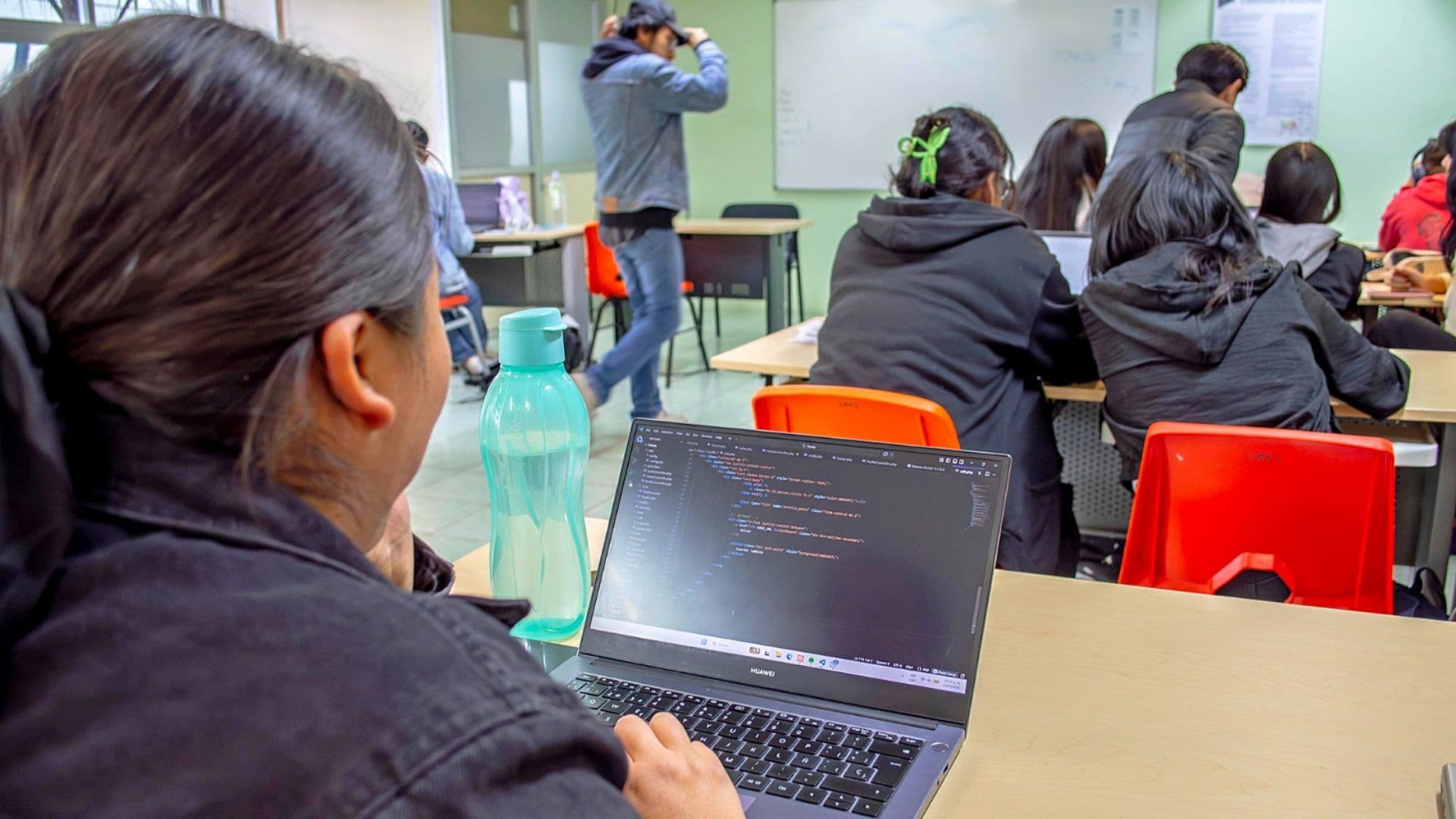 Abren última ronda de prerregistro para tecnológicos y universidades de control estatal del Edomex. Foto: Gobierno del estado