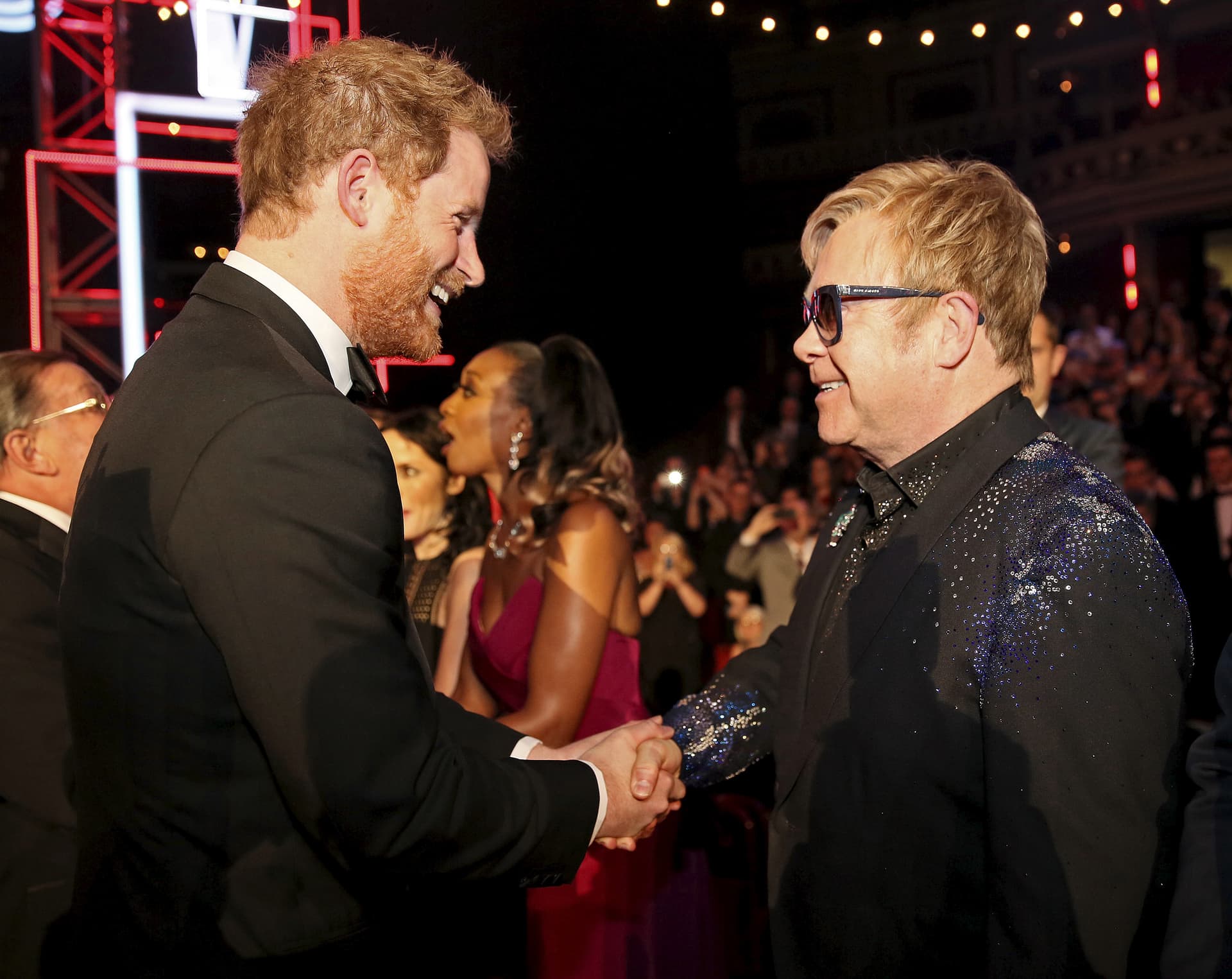 Príncipe Harry y Elton John