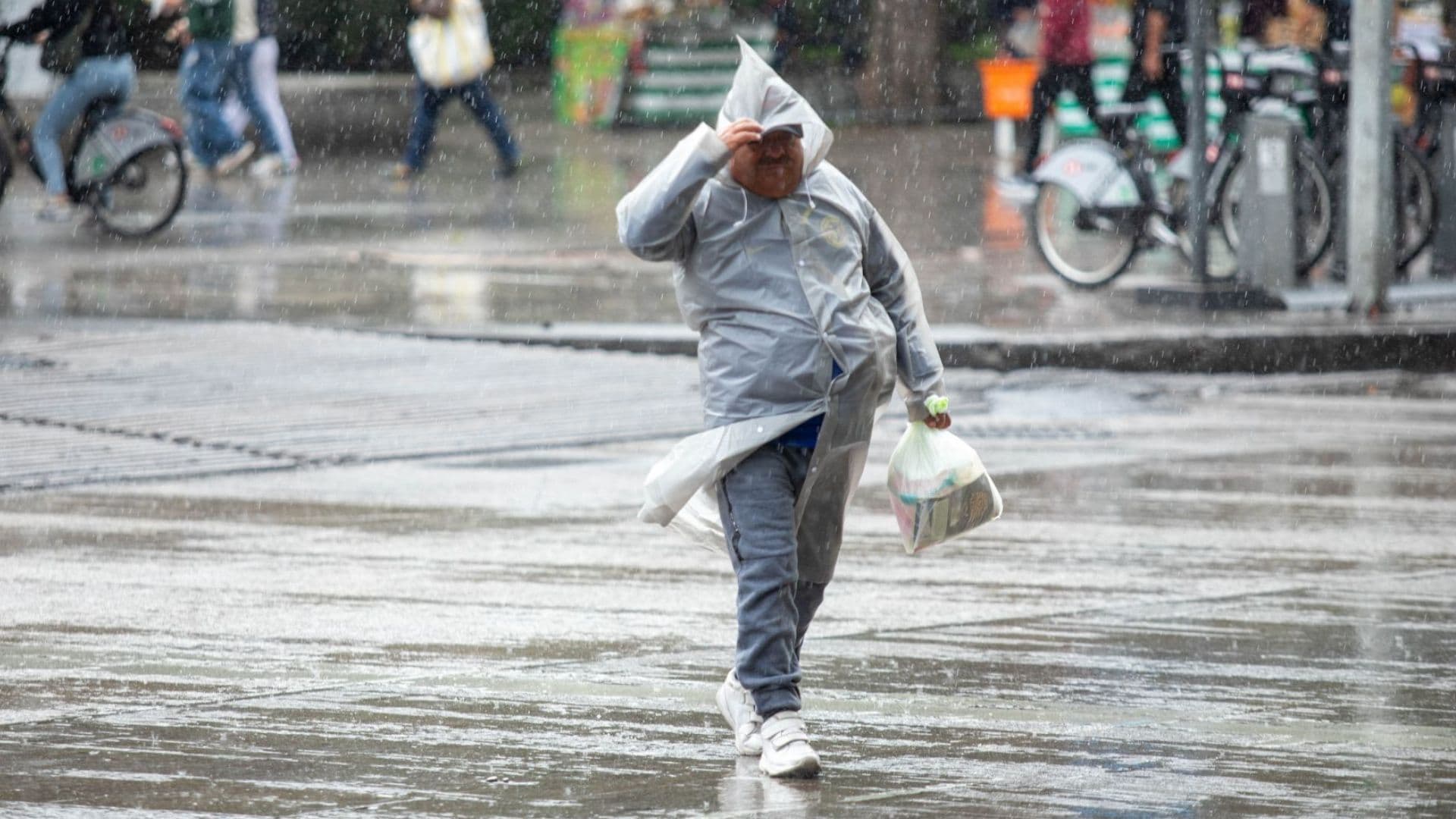 Alertan por Lluvias Torrenciales con Descargas Eléctricas en 6 Estados