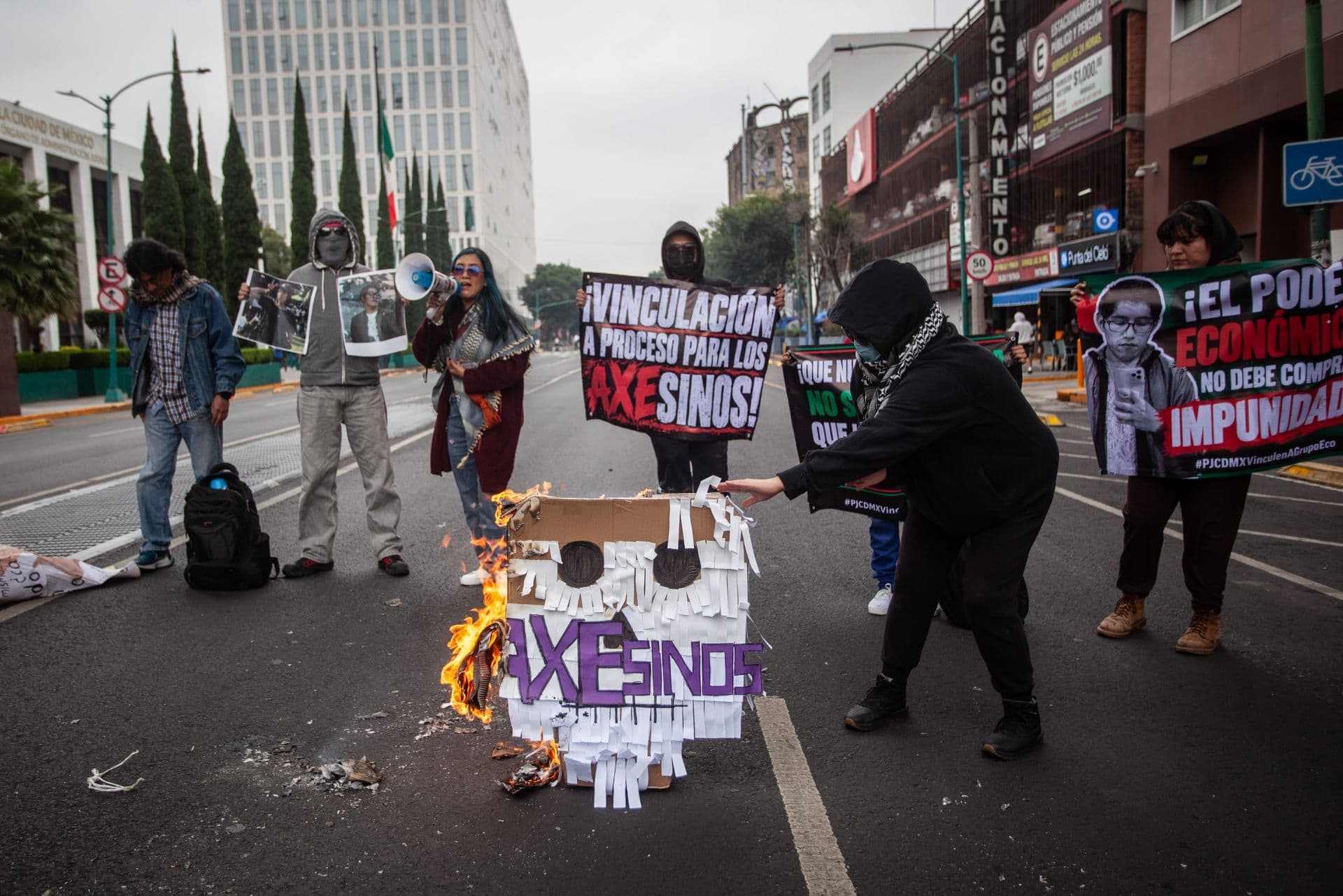Vinculan a Proceso a Implicados en Muerte de Fotoperiodistas en AXE Ceremonia