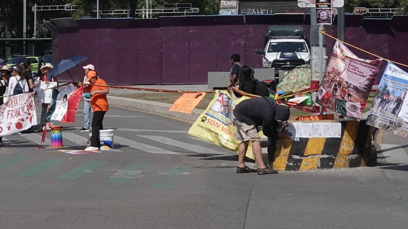 Protesta de activistas por los derechos de los animales en CDMX en abril 2026. Foto: Cuartoscuro | Archivo