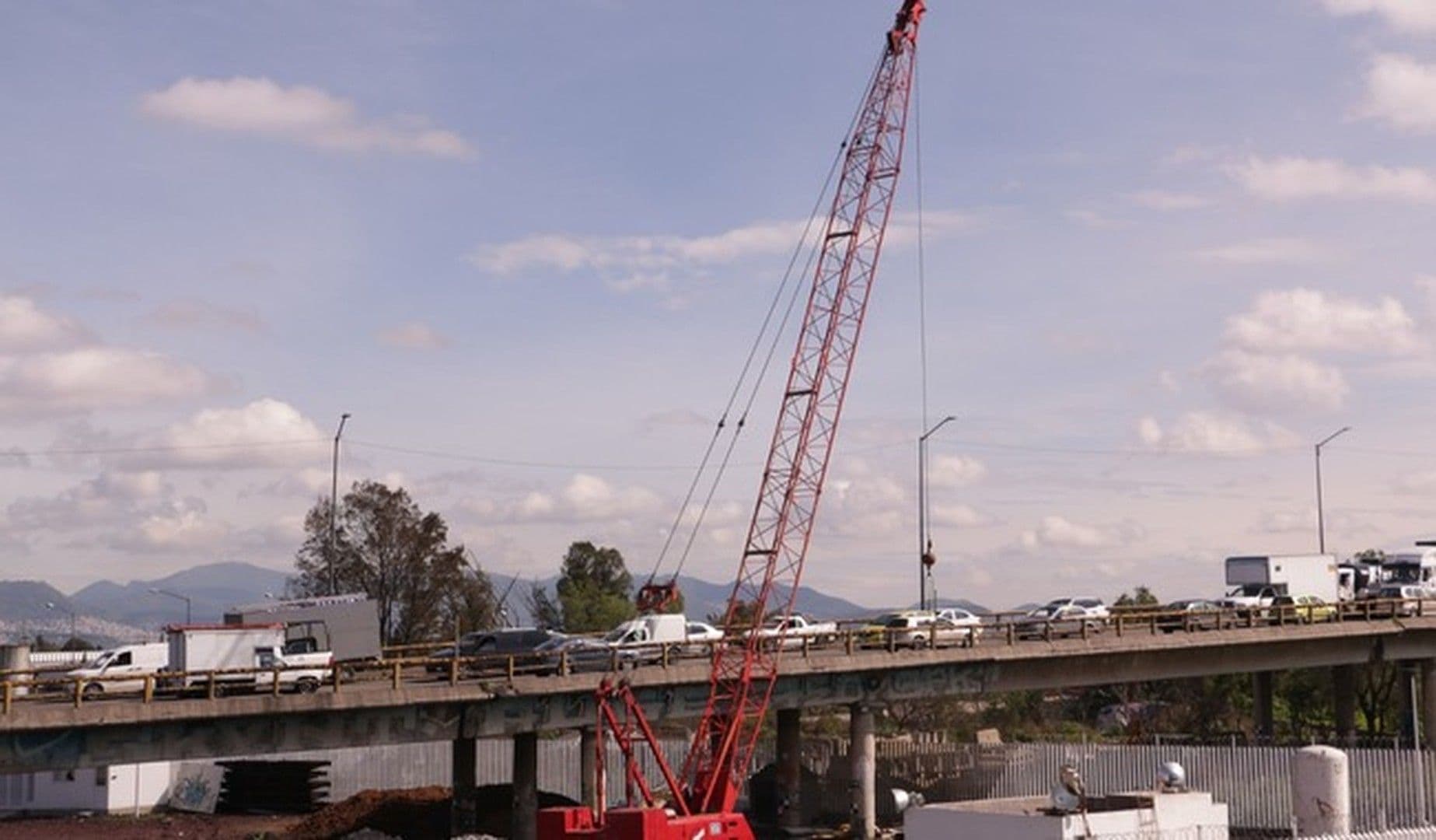 Obras avanzan en el puente Alameda Oriente 2