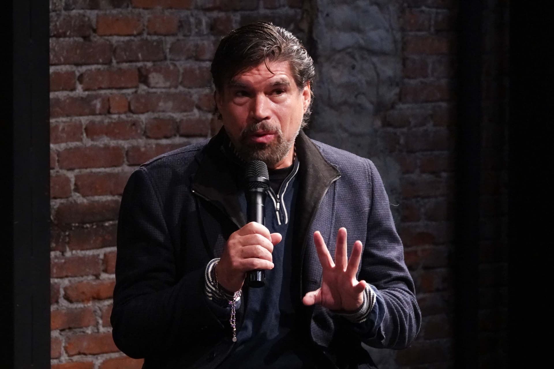 quien-es-alberto-estrella-actor-cynthia-klitbo-enamorada