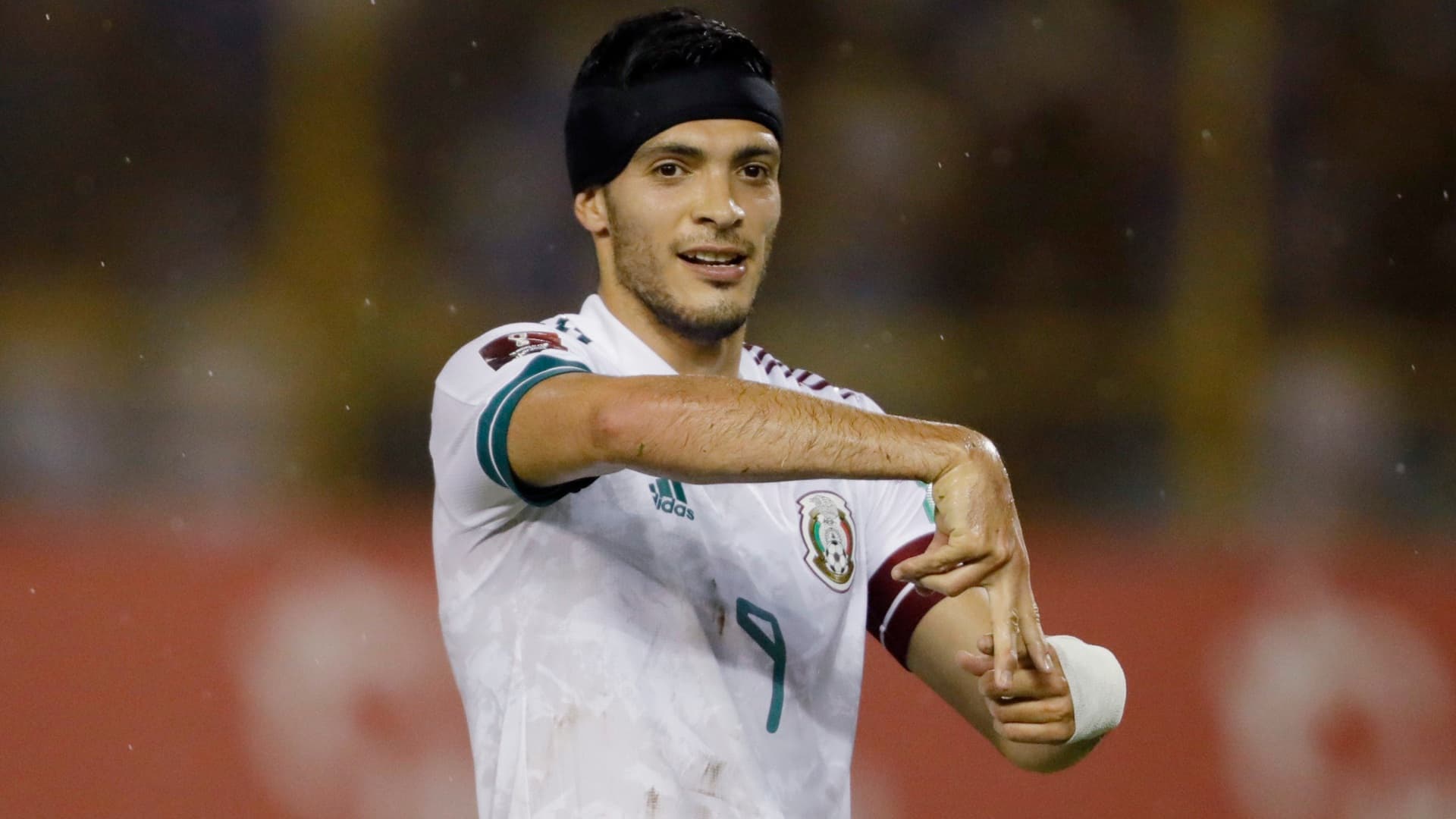 Raúl Jiménez Jugará su Cuarto Mundial en 2026: ¿Cómo le Ha Ido en la Selección Mexicana?