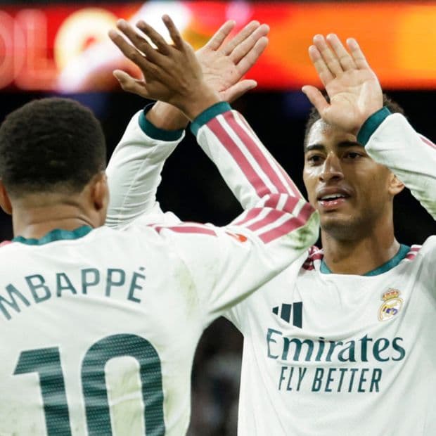 Real Madrid Golea al Sevilla y Sigue a la Caza del Barcelona