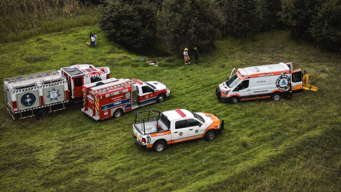 Rescate Hombre Caída Barranca 10 Metros Boulevard Las Torres Colonia Rural 6 de Junio Puebla