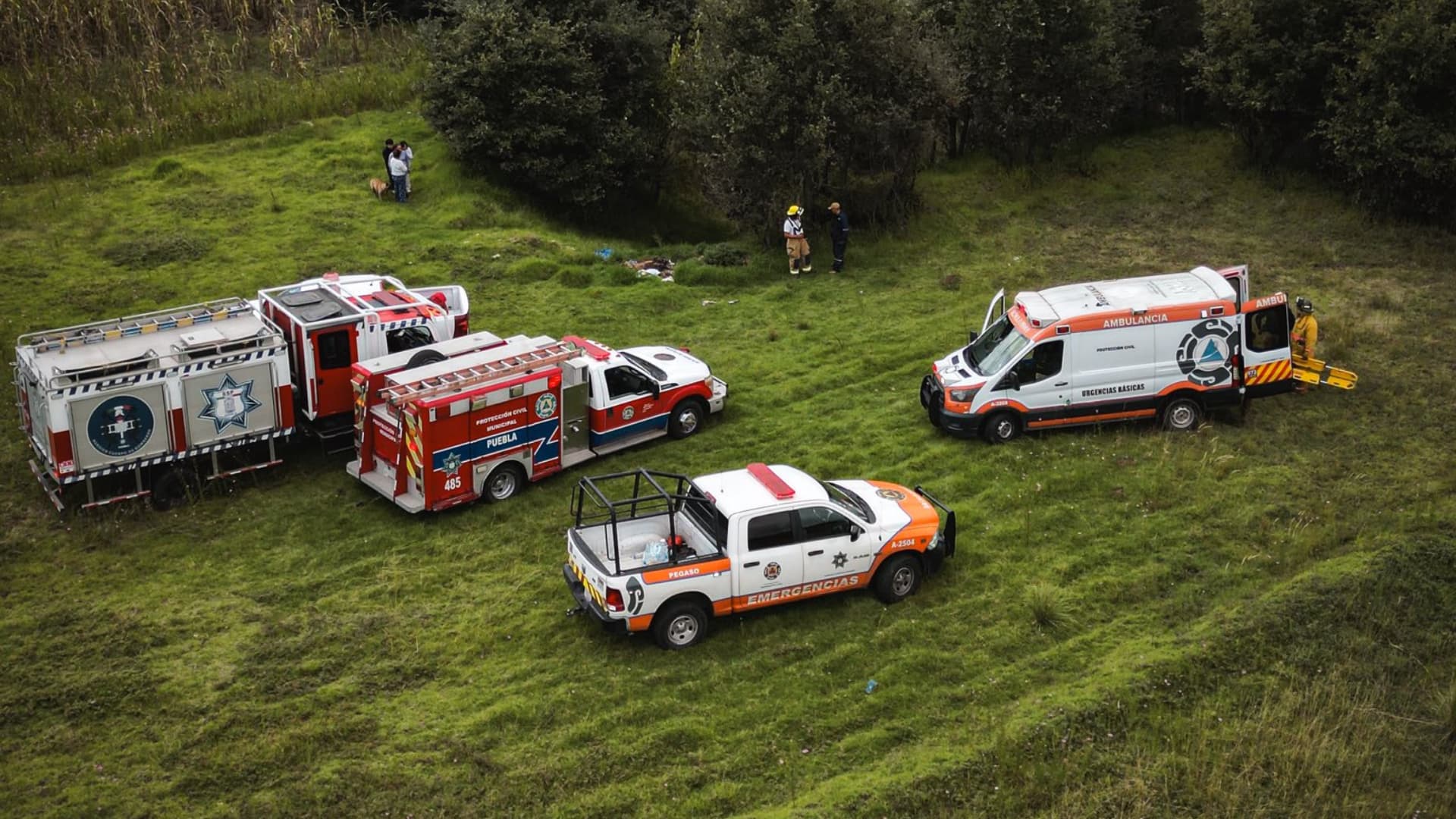 Rescate Hombre Caída Barranca 10 Metros Boulevard Las Torres Colonia Rural 6 de Junio Puebla