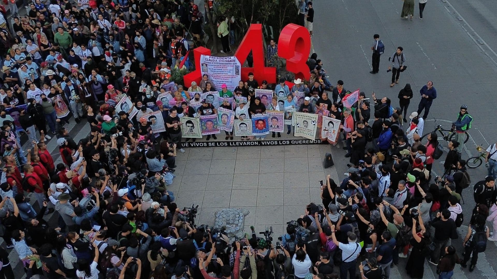Marcha por 12 años del caso Ayotzinapa
