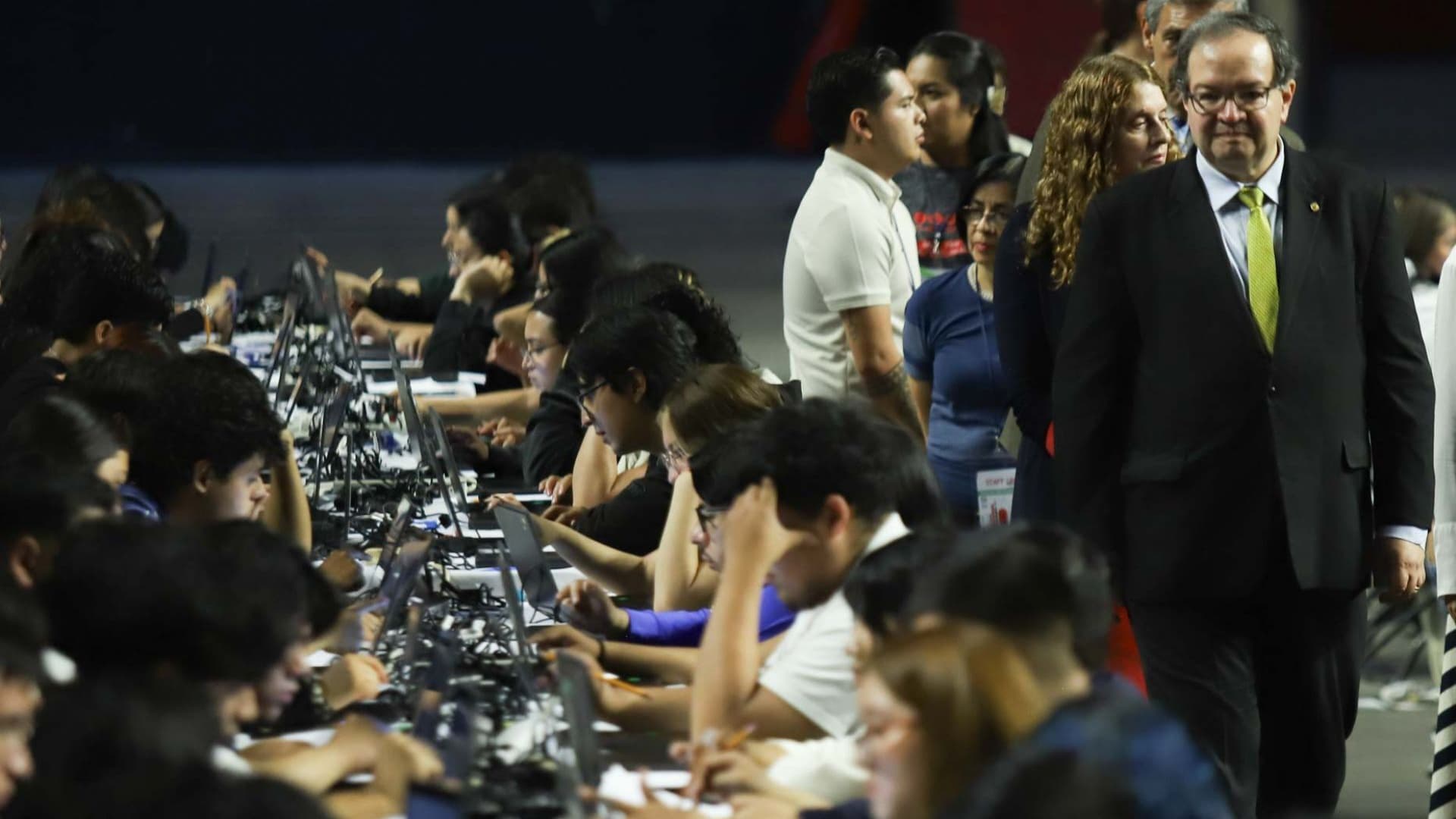 Los estudiantes presentaron en varias sedes el examen de control de la UNAM 2026