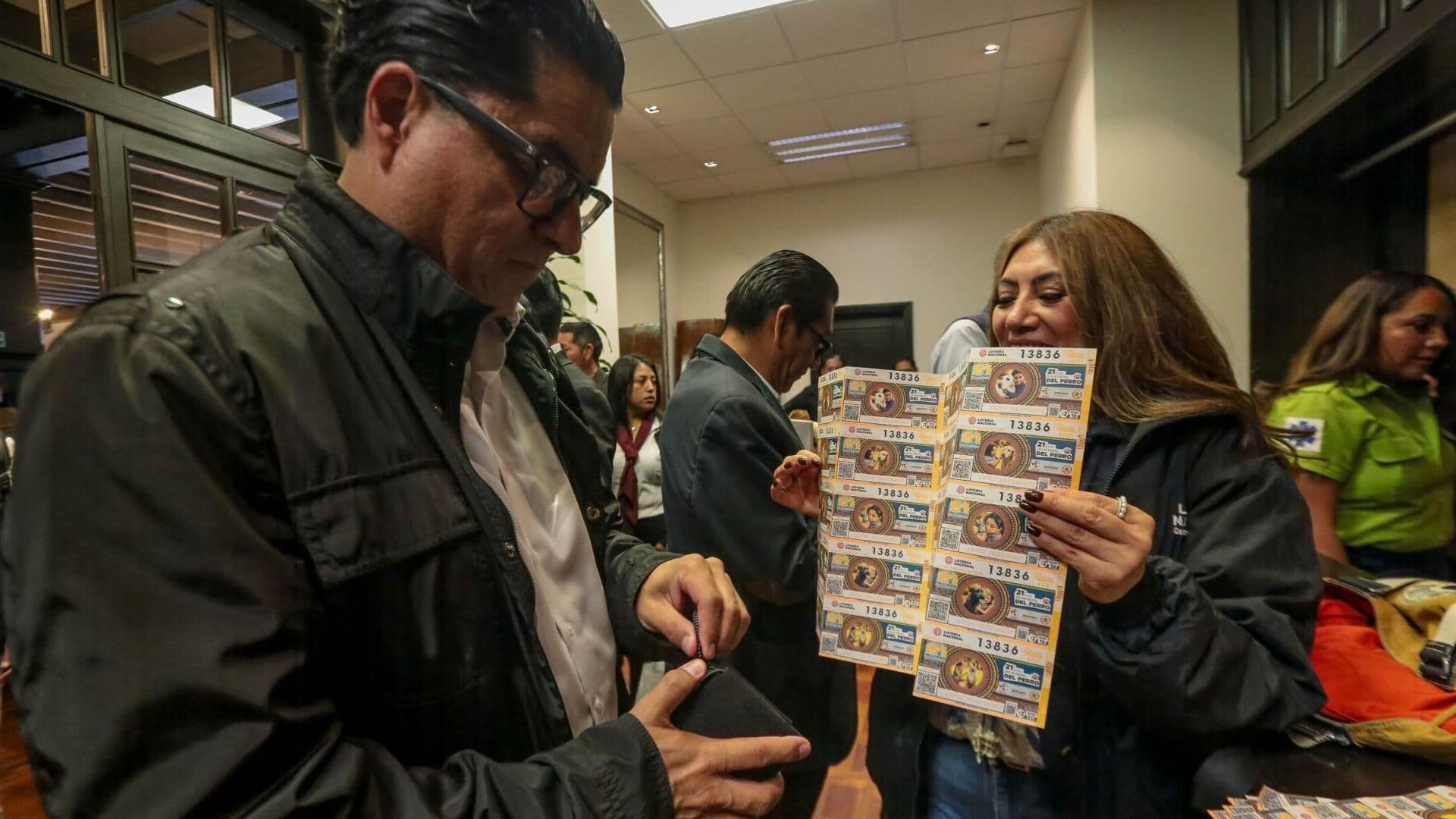 Resultados Sorteo Zodiaco de la Lotería Nacional 4 de Octubre 2026. Lista de Ganadores y Premios
