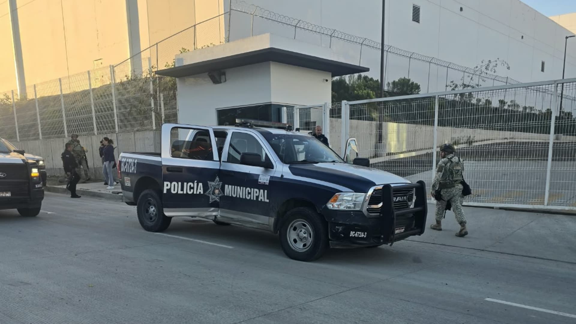 Balean a Policía Municipal Durante Búsqueda de Auto Robado con Violencia en Tijuana