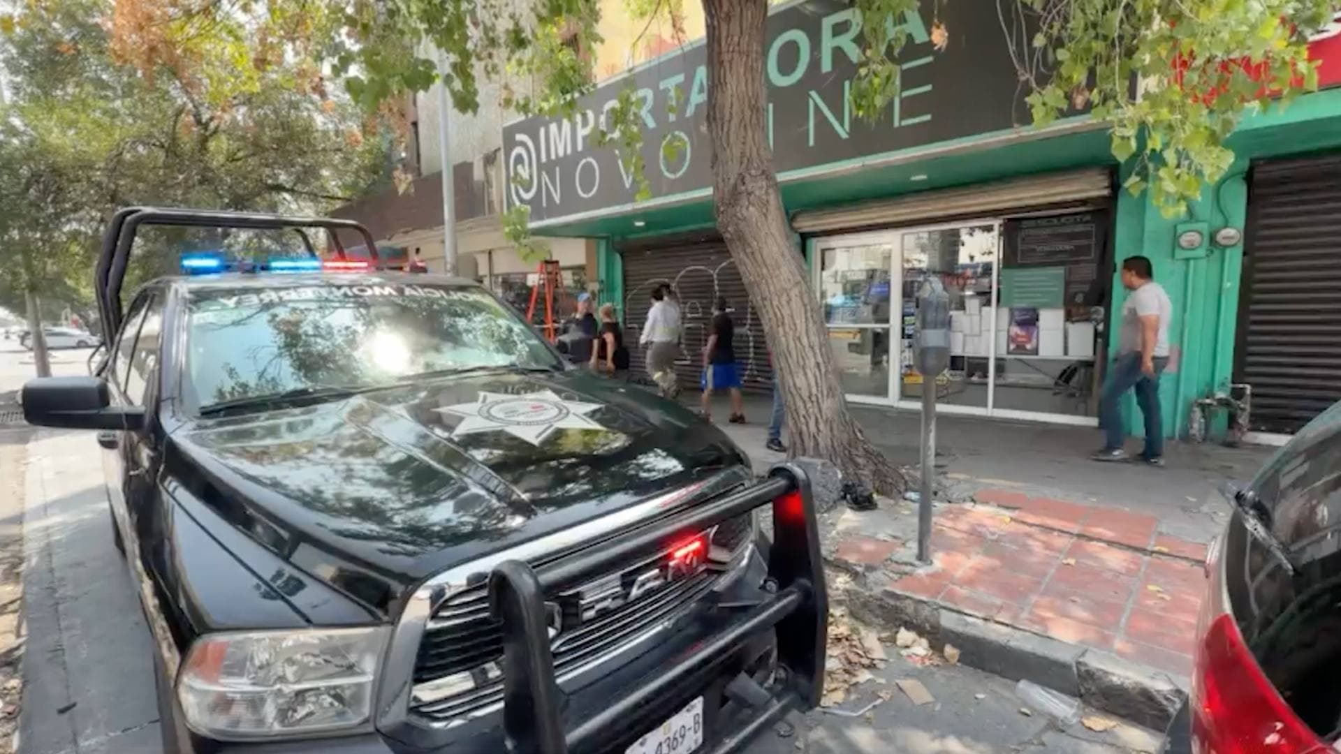Robo a comercializadora en el Centro de Monterrey