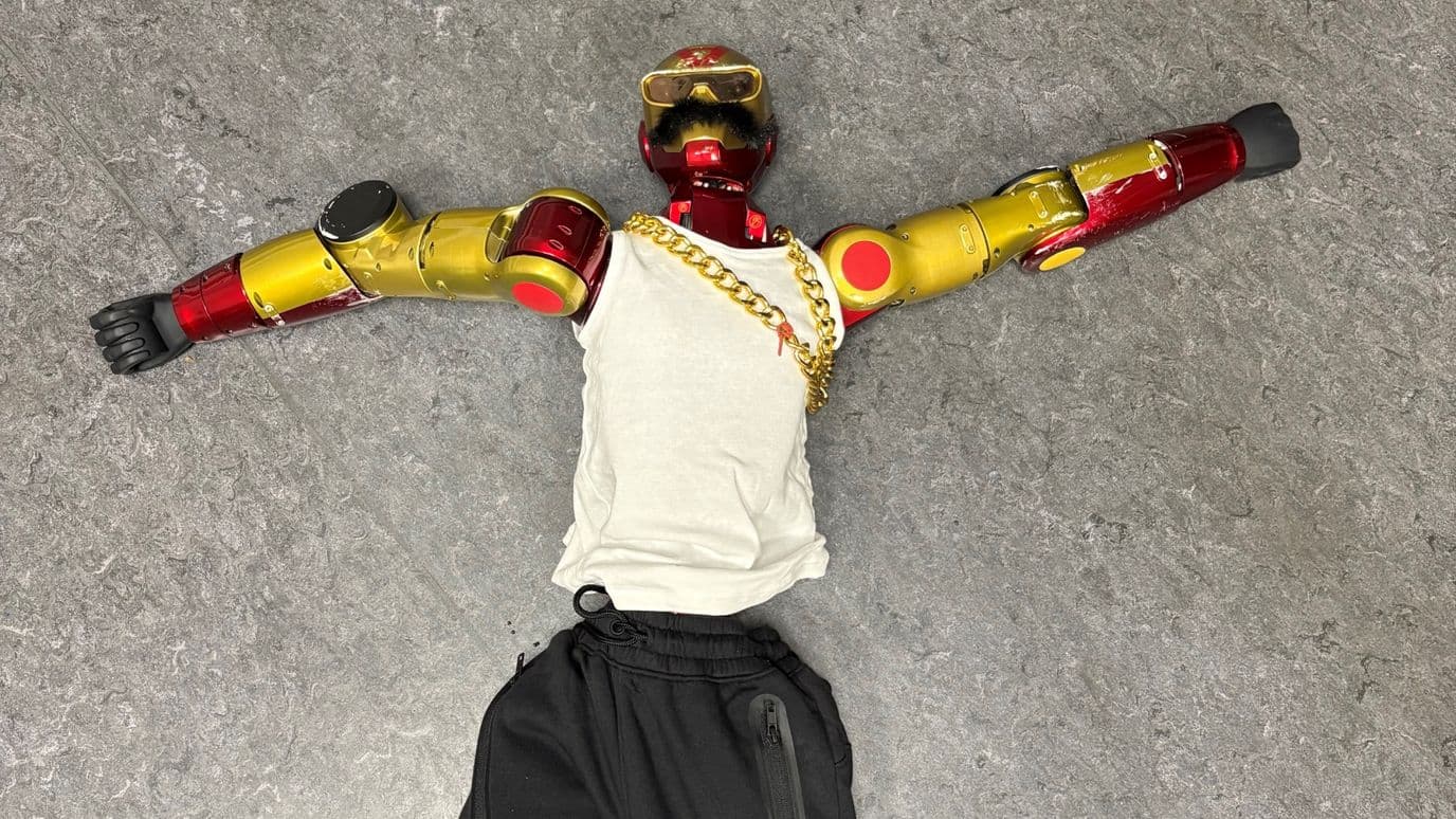 Robot incautado como evidencia en Colonia, Alemania
